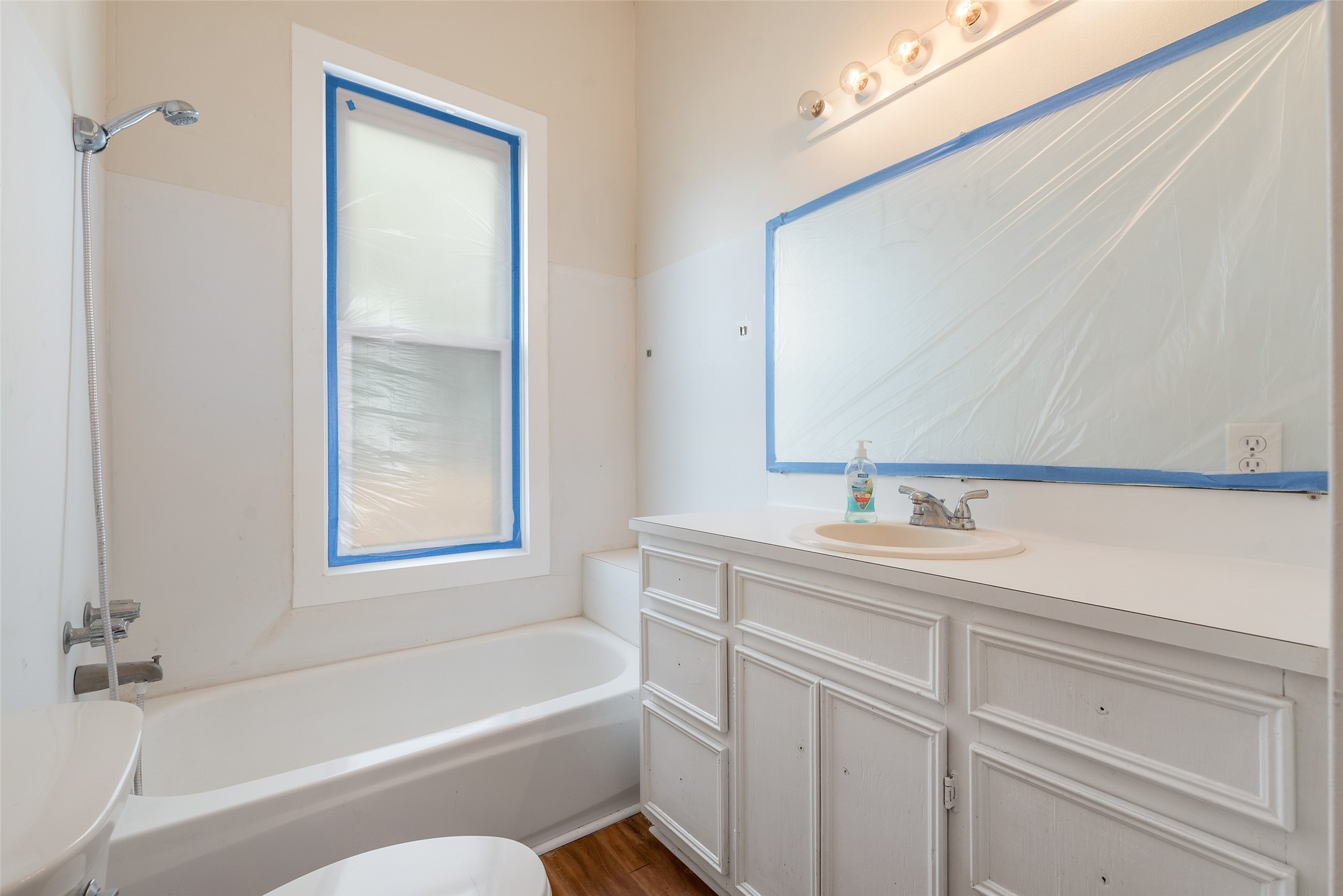 400 Christmas Road Property Photo 27