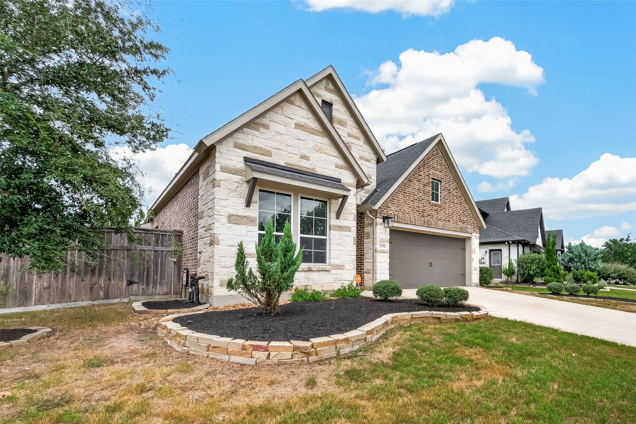 29034 Meadow Terrace Drive Property Photo 3