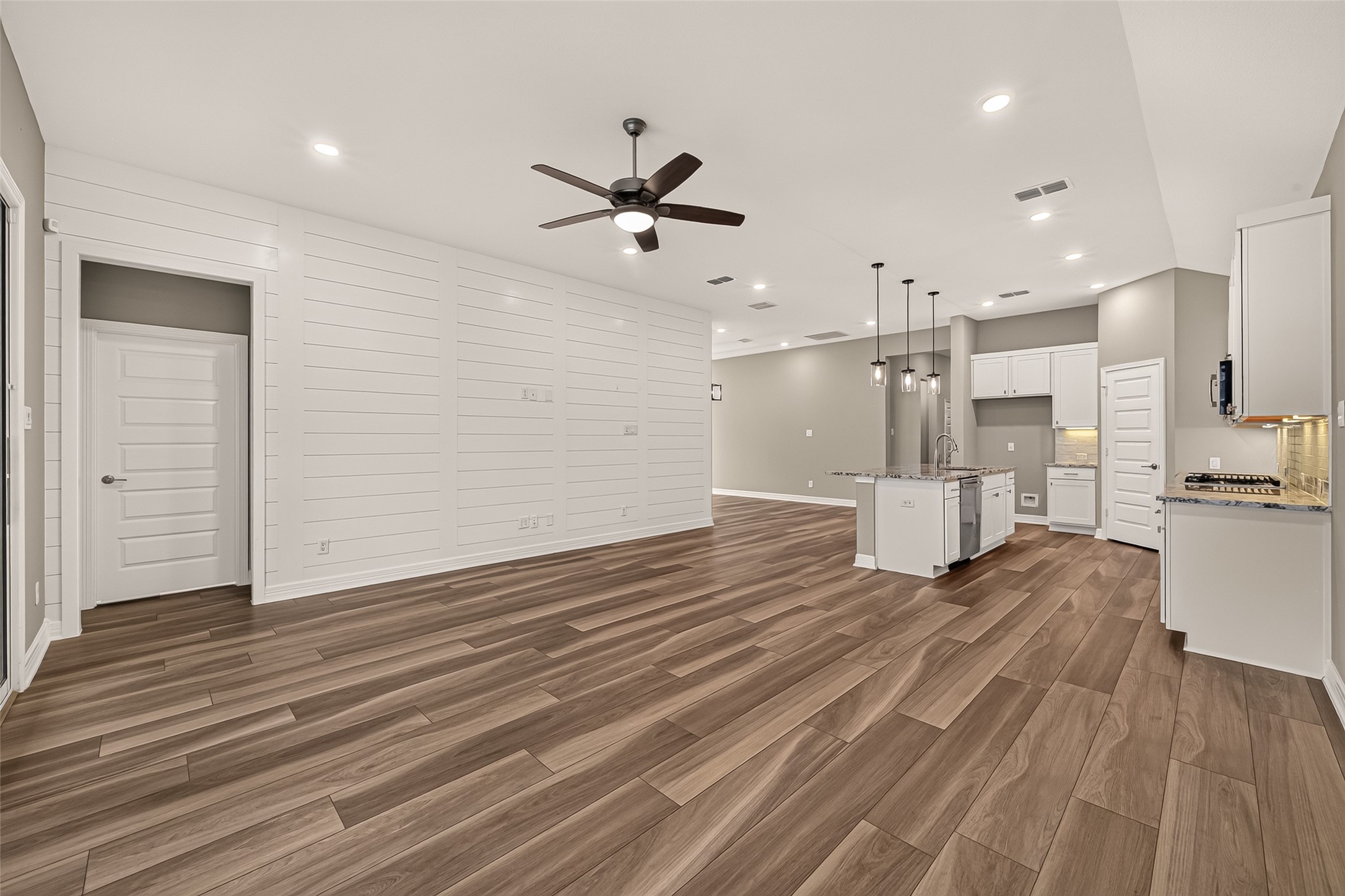 29034 Meadow Terrace Drive Property Photo 11