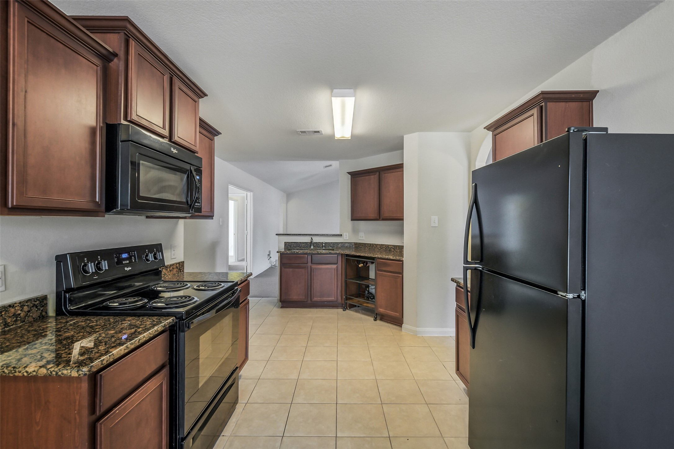 22719 Tabberts Way Property Photo 8