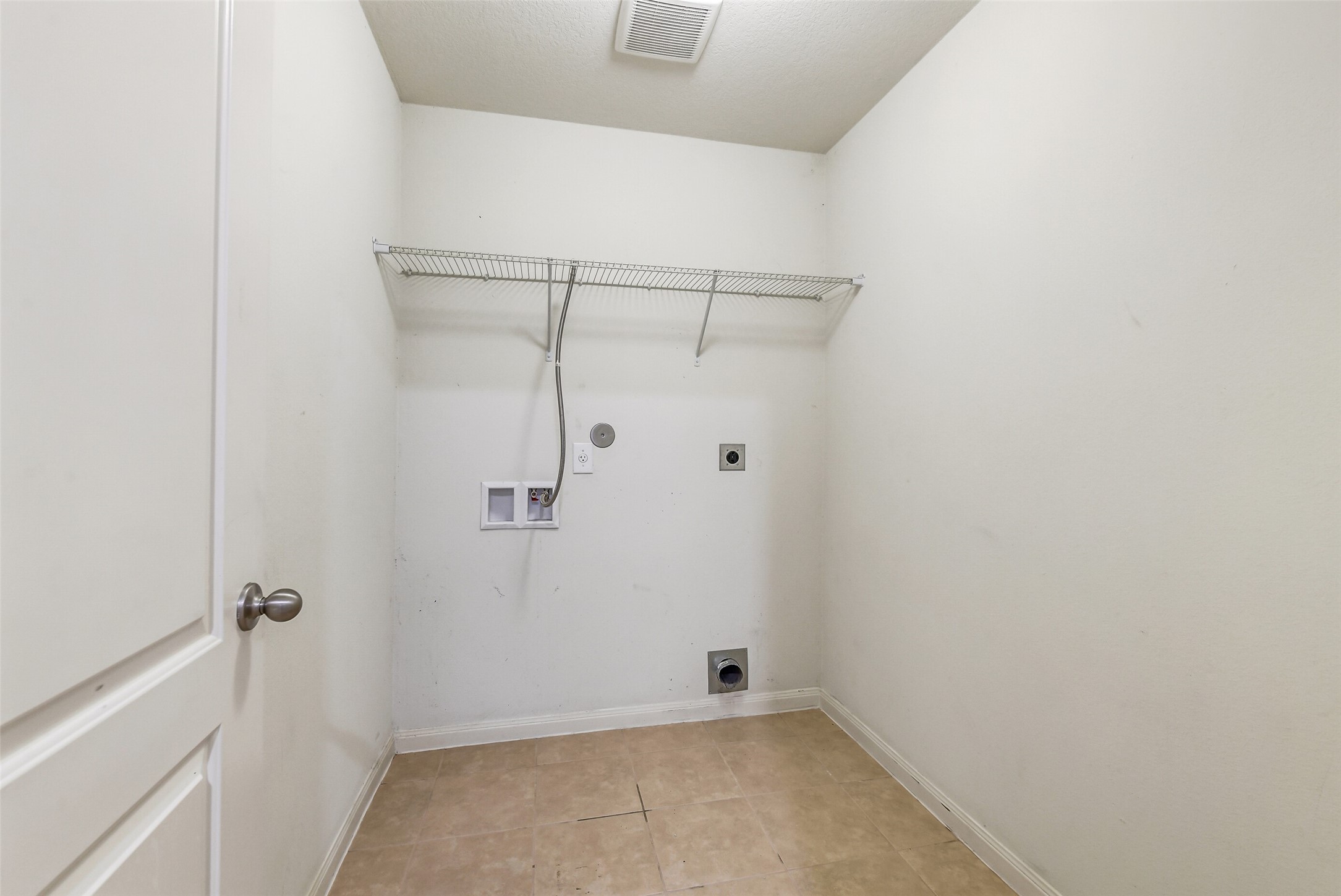 22719 Tabberts Way Property Photo 25