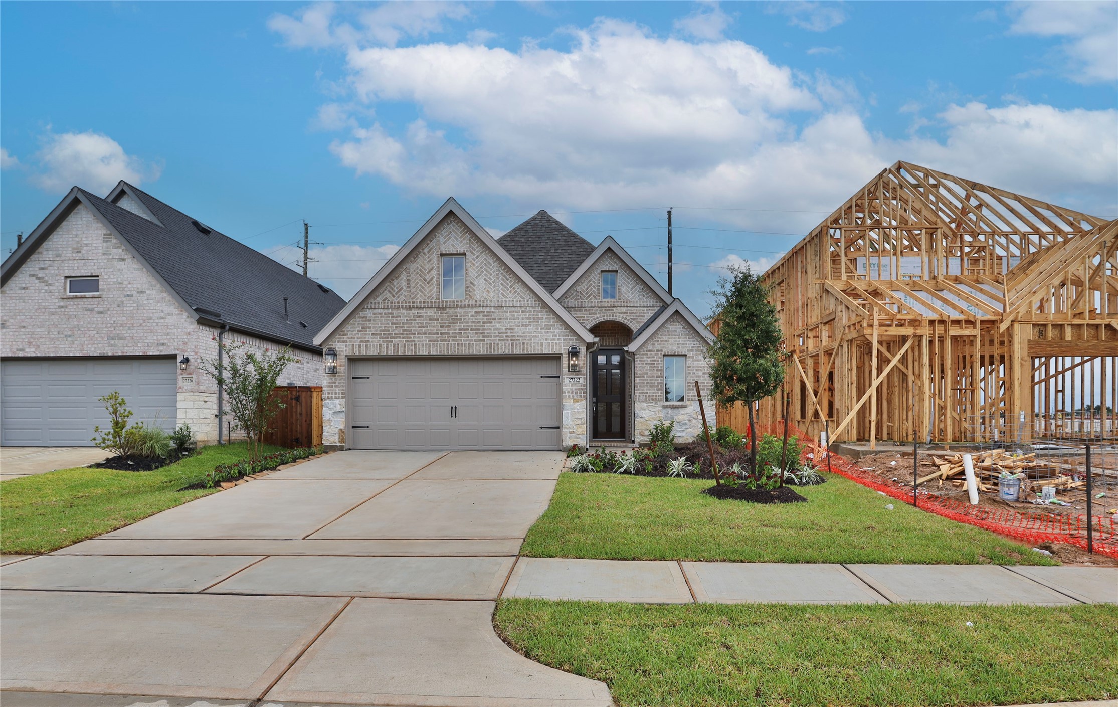 27222 Butterfly Mint Lane Property Photo 1