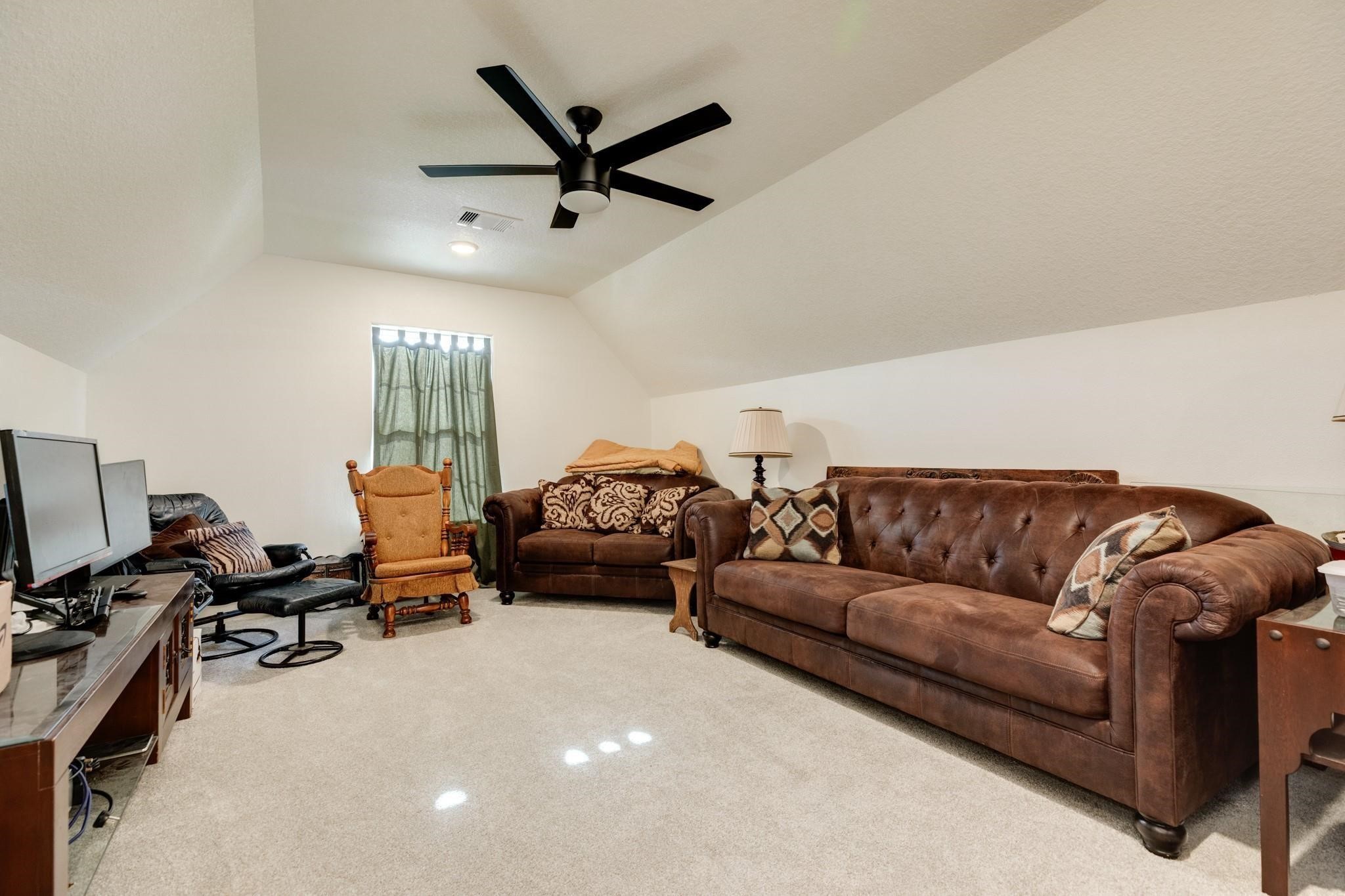 217 Arrowhead Drive Property Photo 24