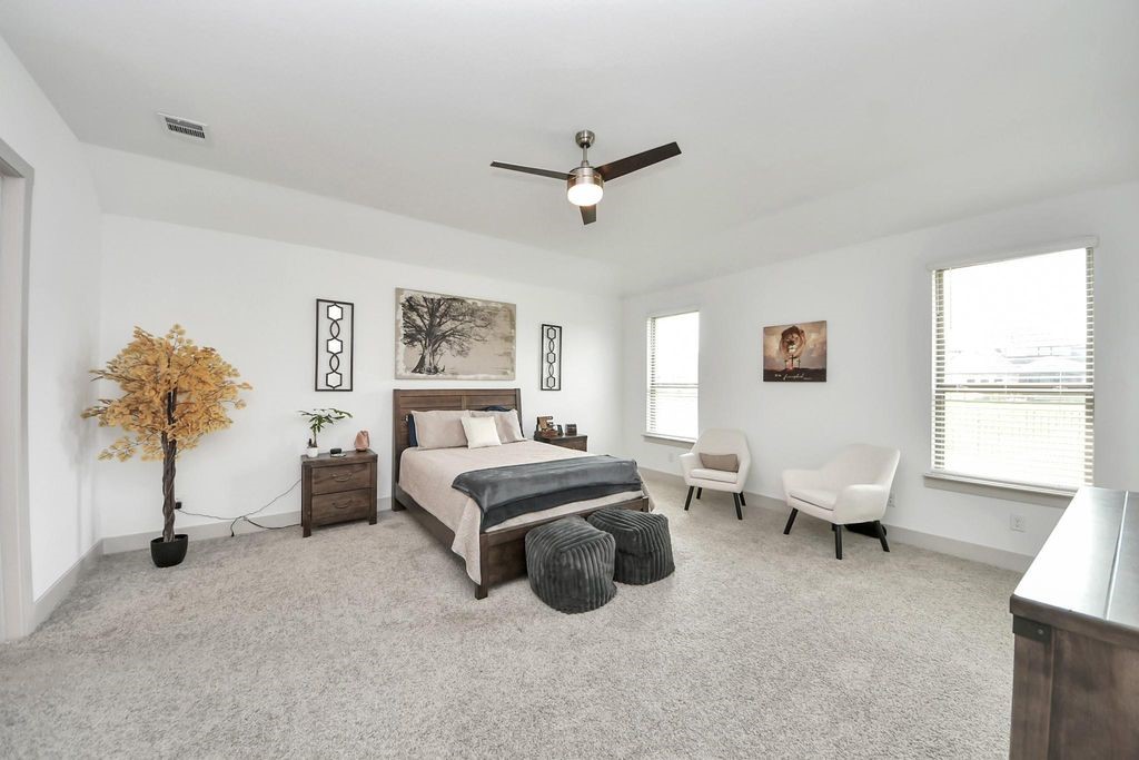 2539 Ravenna Court Property Photo 15