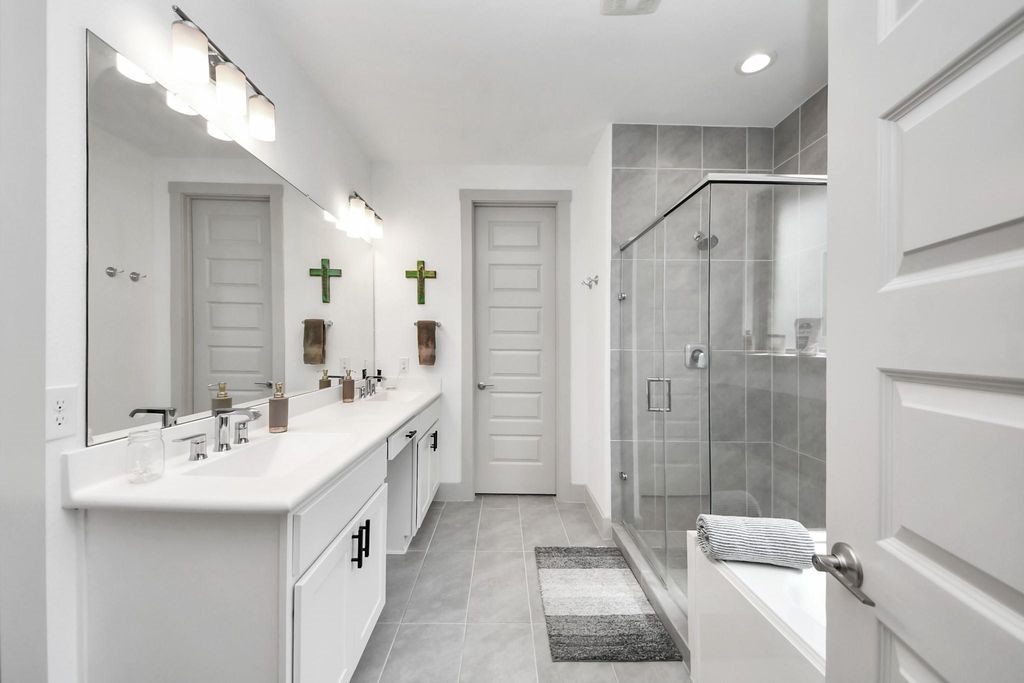 2539 Ravenna Court Property Photo 19