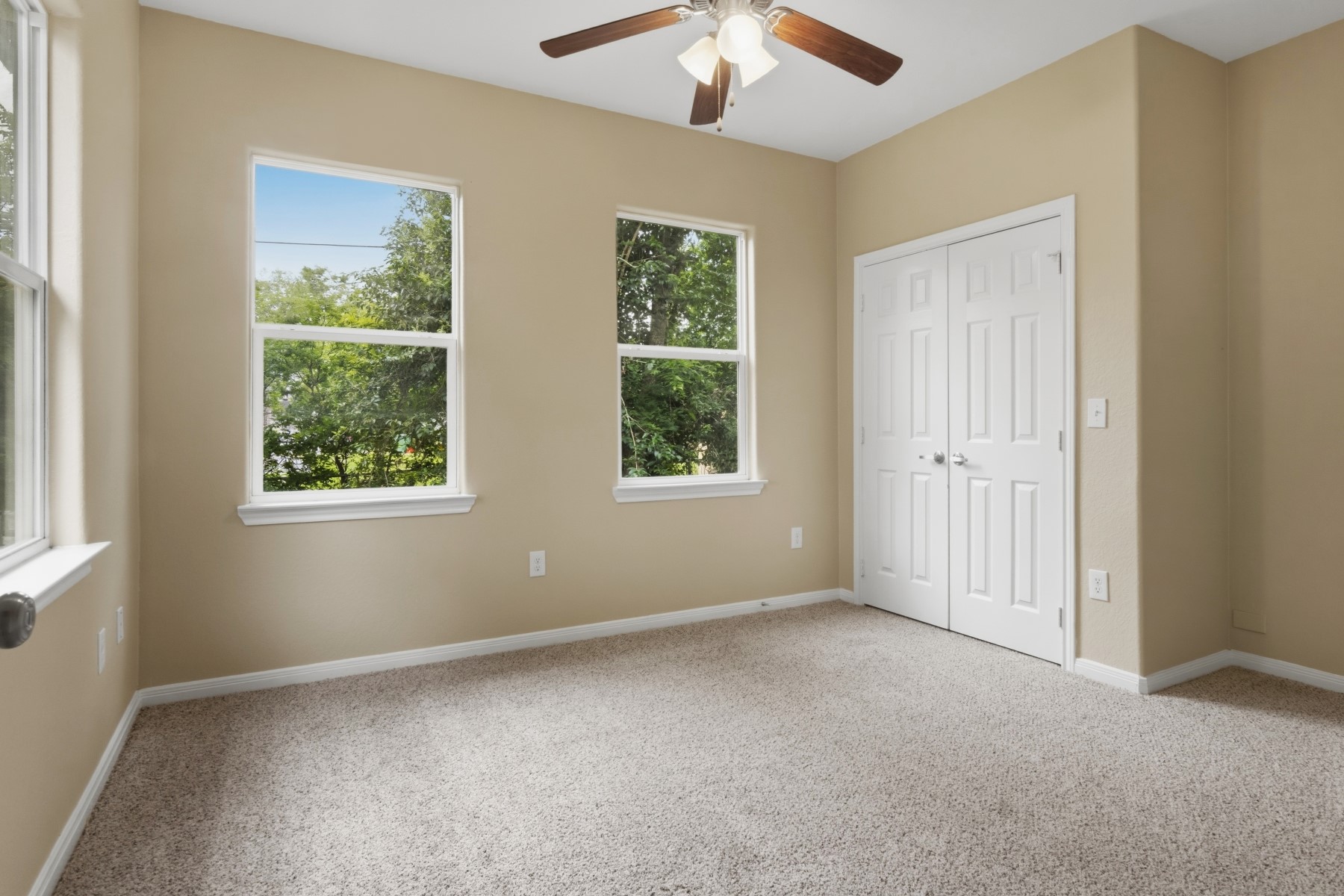 3618 Rockingham Street Property Photo 12