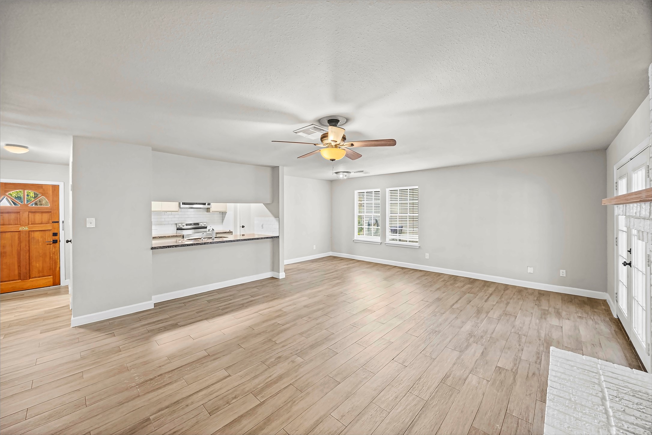 1 E Wavy Oak Circle Property Photo 7