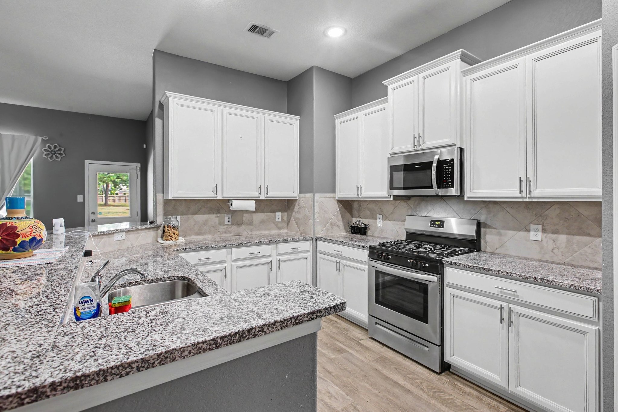 16349 Ellis Street Property Photo 10