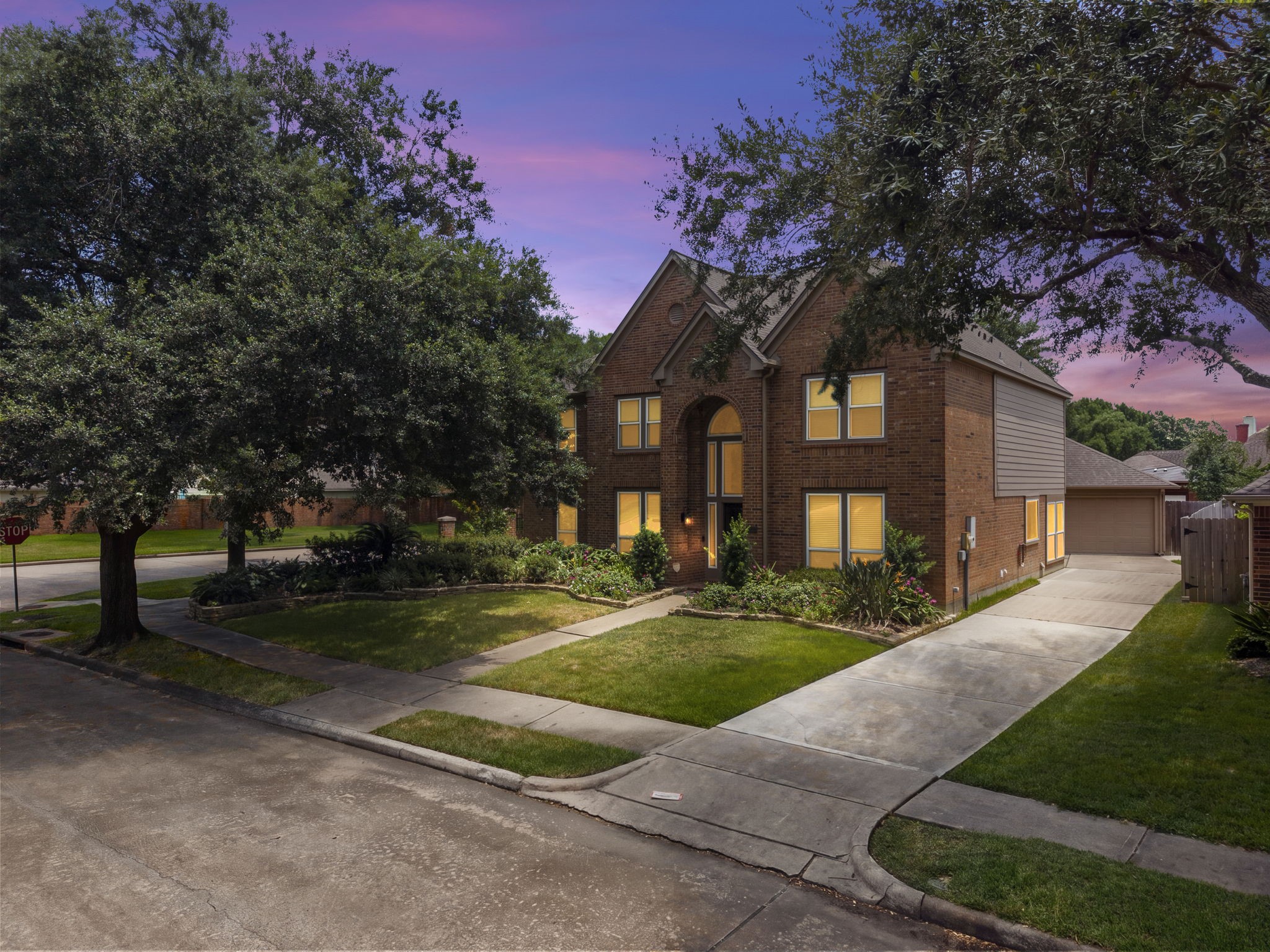 2210 Bay Haven Way Property Photo 1