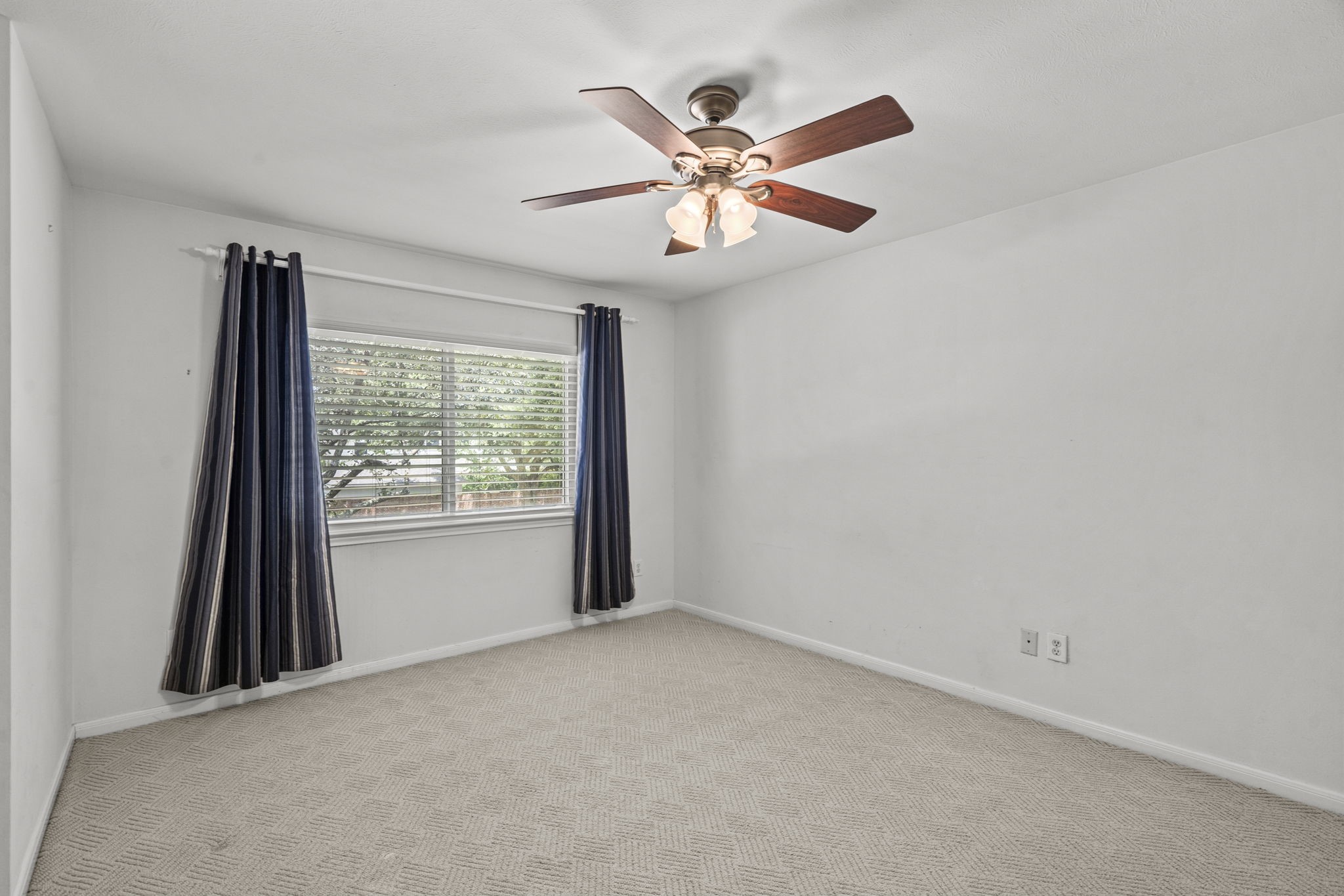 2210 Bay Haven Way Property Photo 36