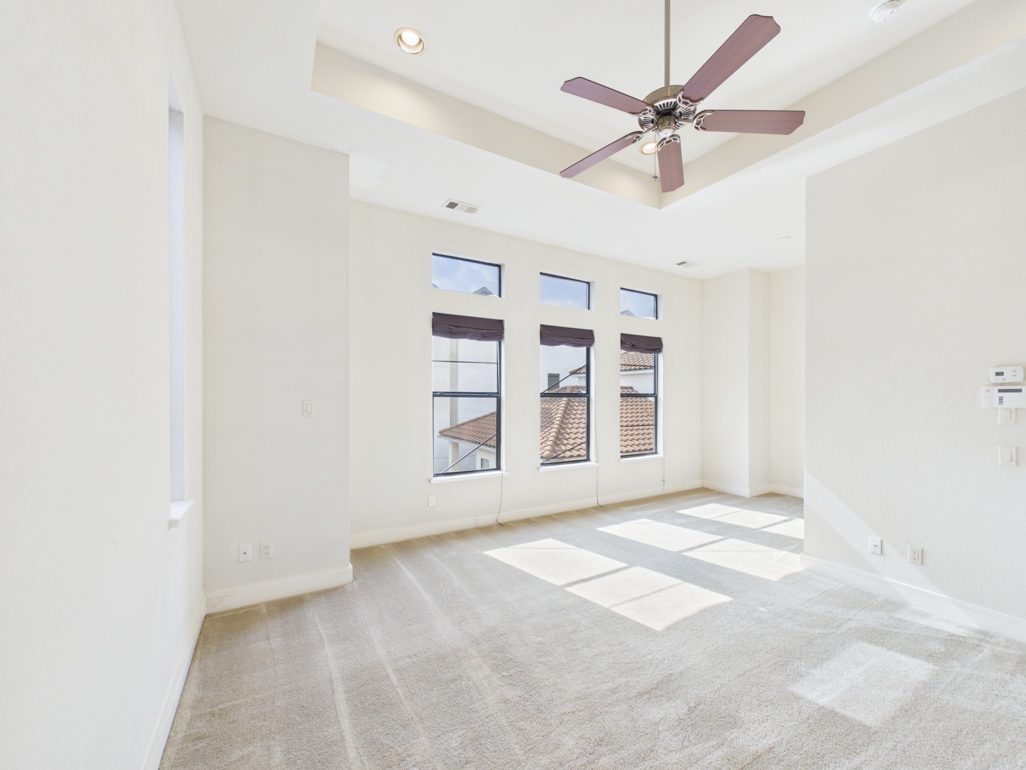 5425 Floyd Street Property Photo 14
