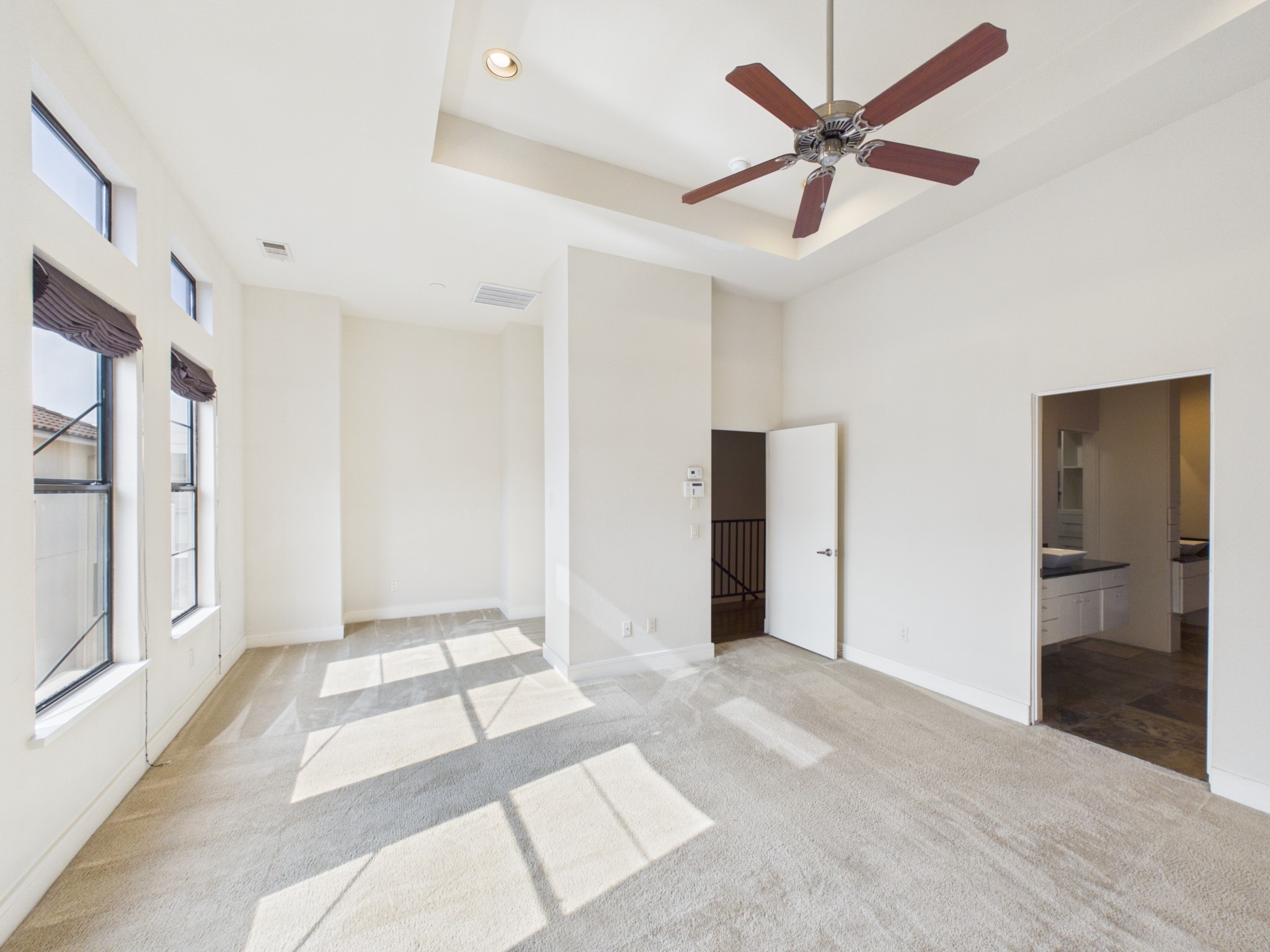 5425 Floyd Street Property Photo 15
