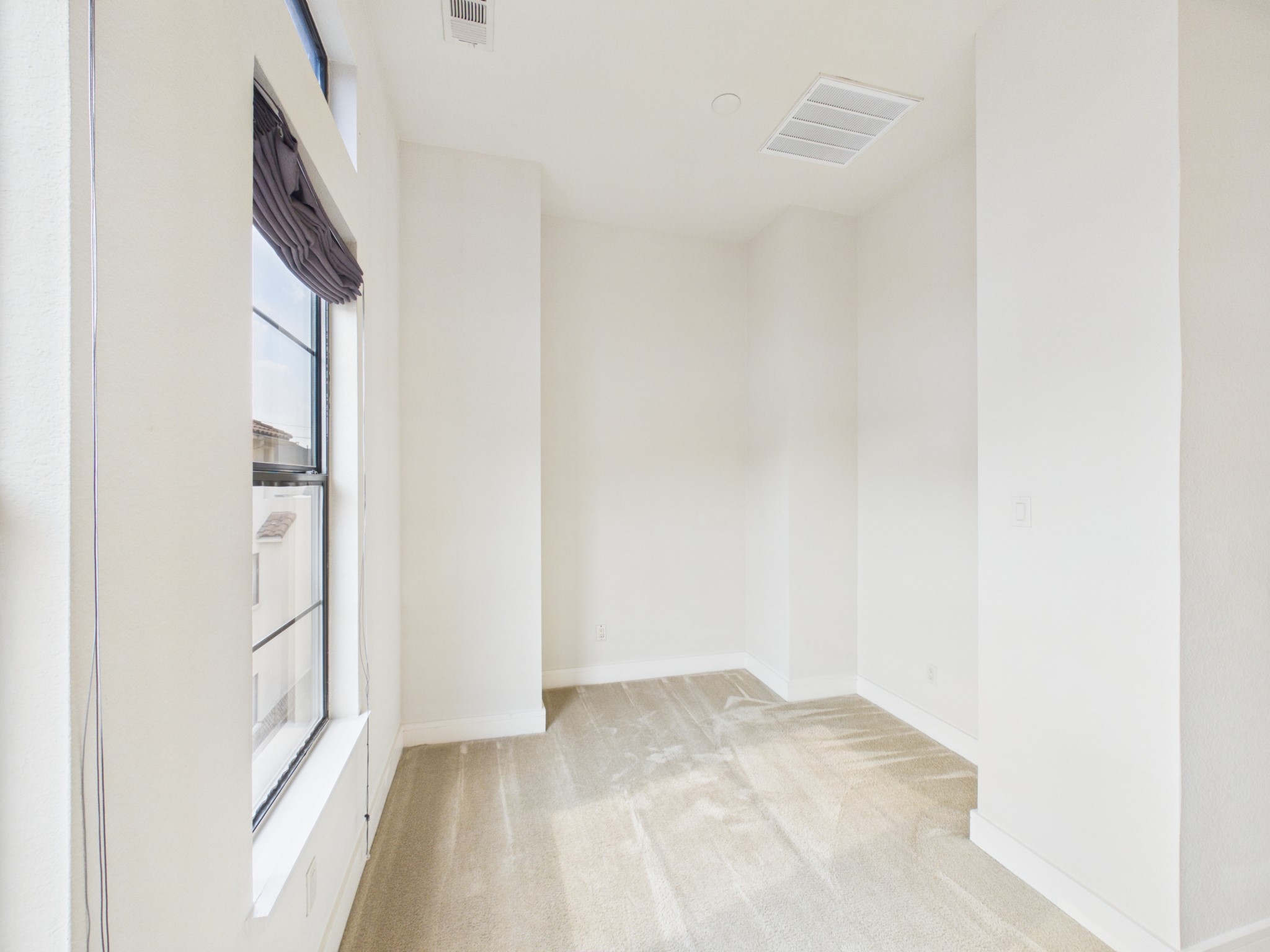 5425 Floyd Street Property Photo 16