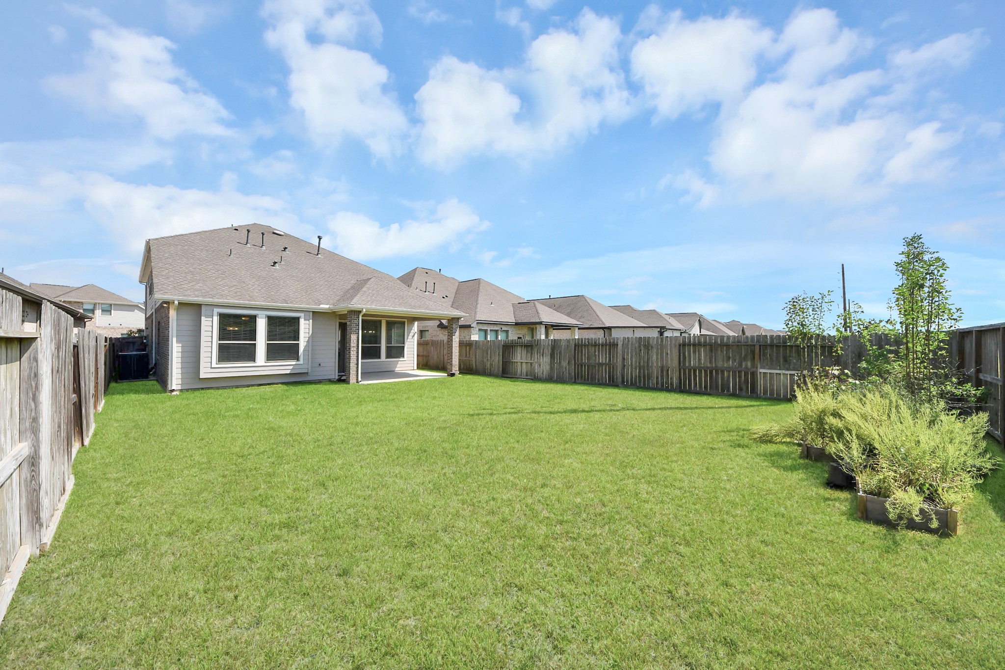 1919 Meadow Trail Drive Property Photo 43