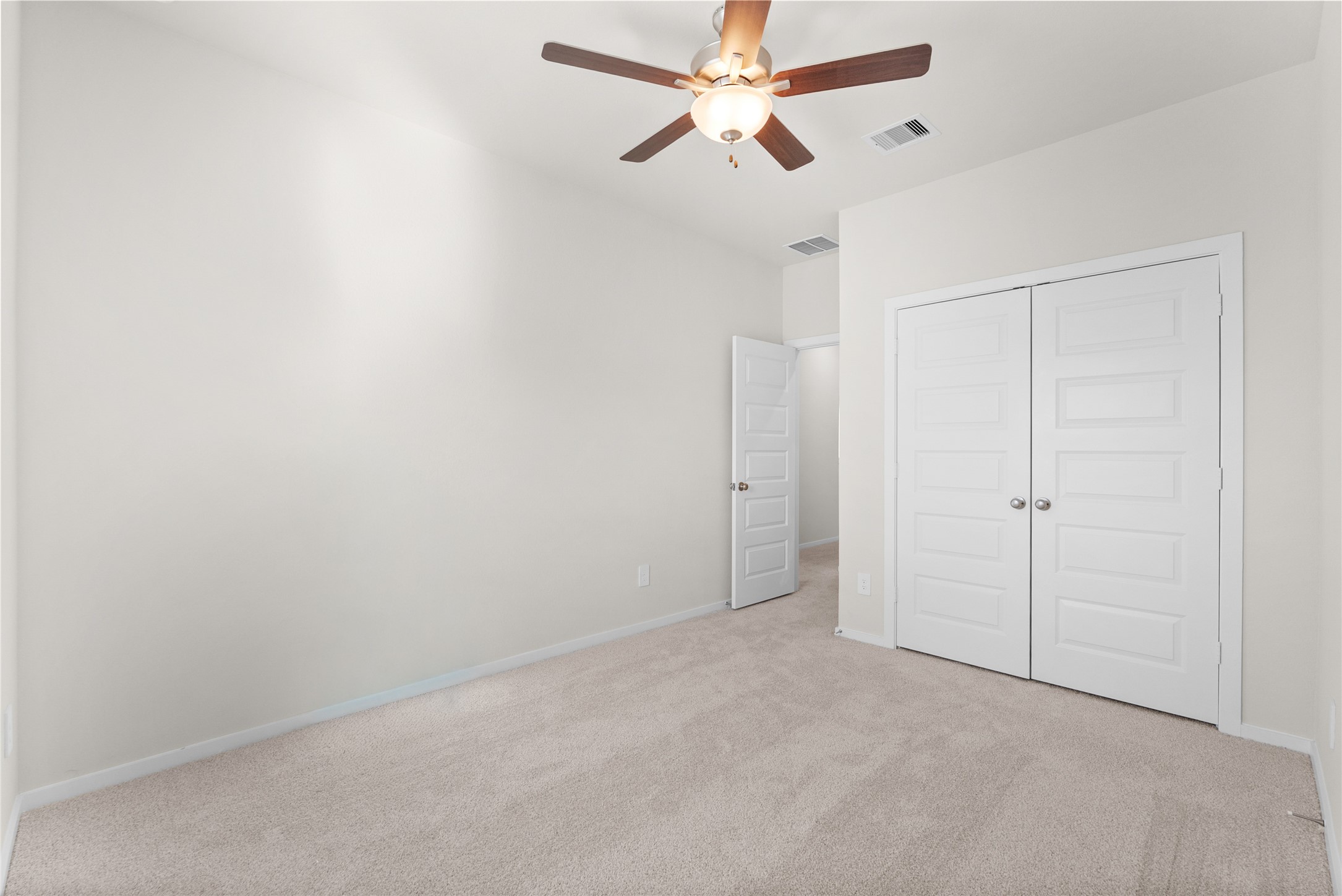 700 Sand Dollar Drive Property Photo 19
