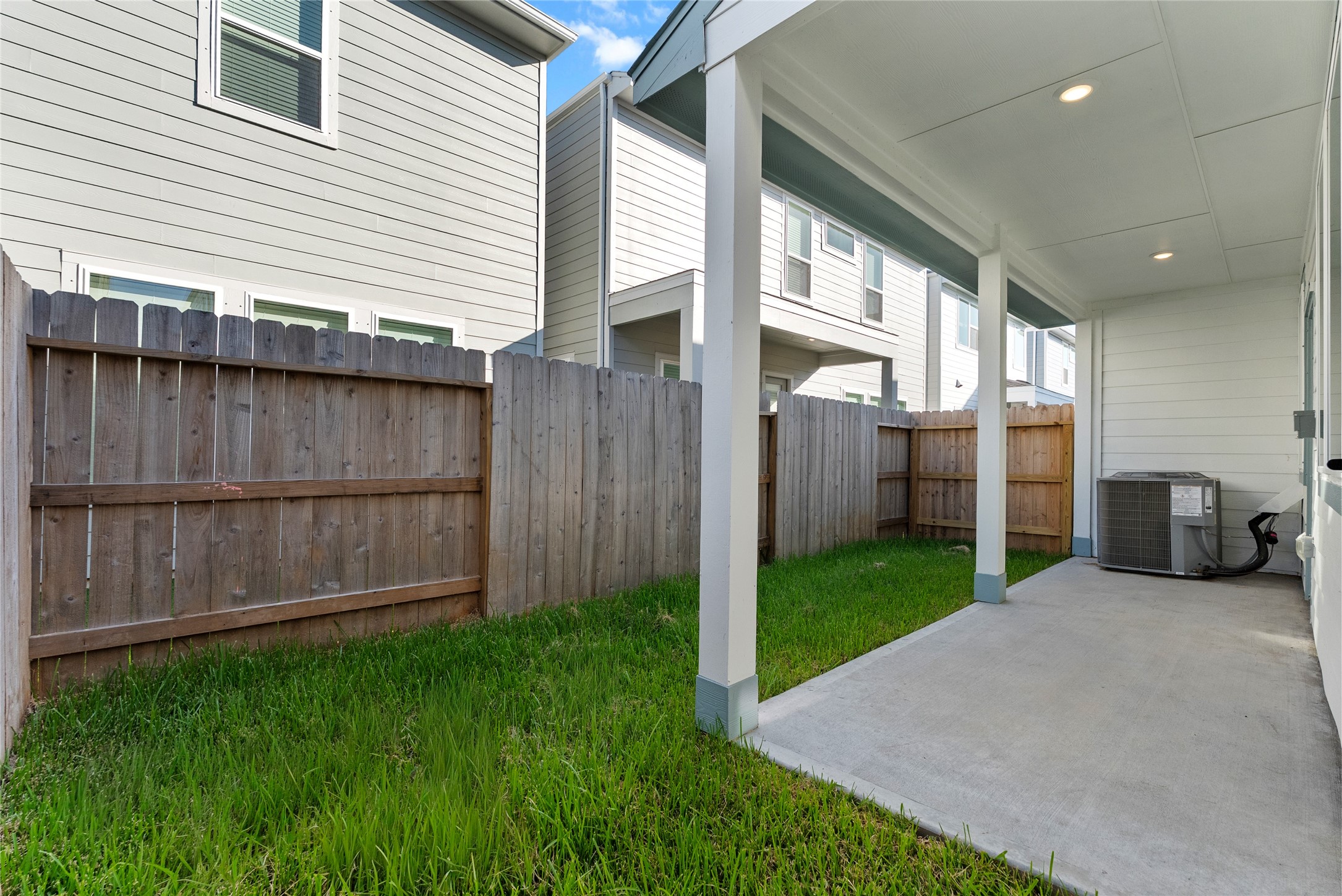 700 Sand Dollar Drive Property Photo 25