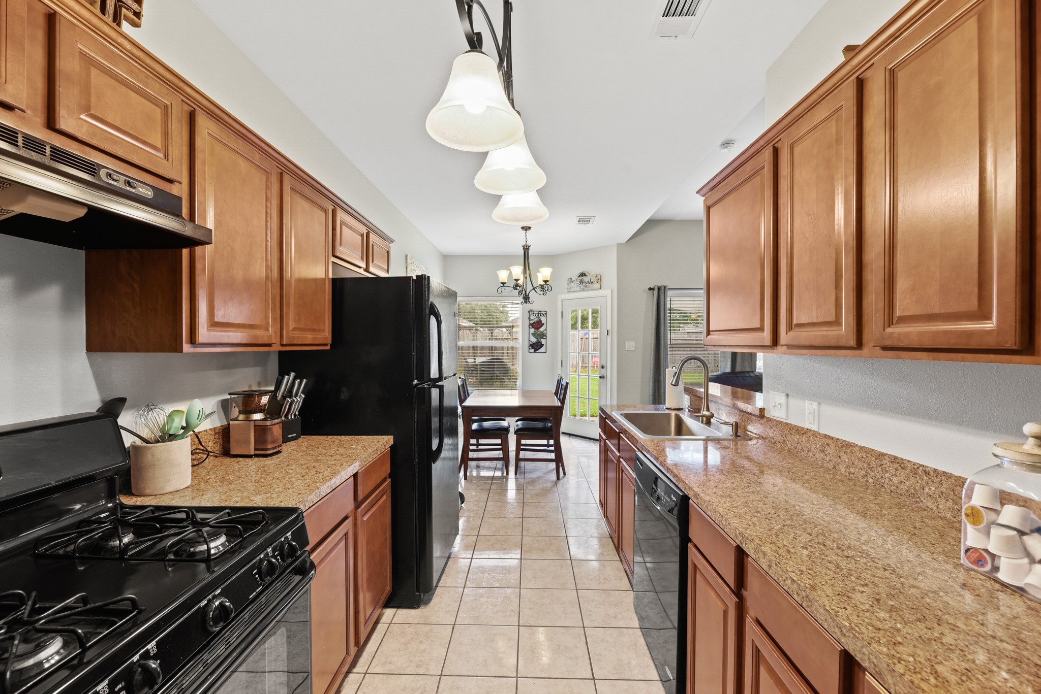 32018 Anne Lane Property Photo 8