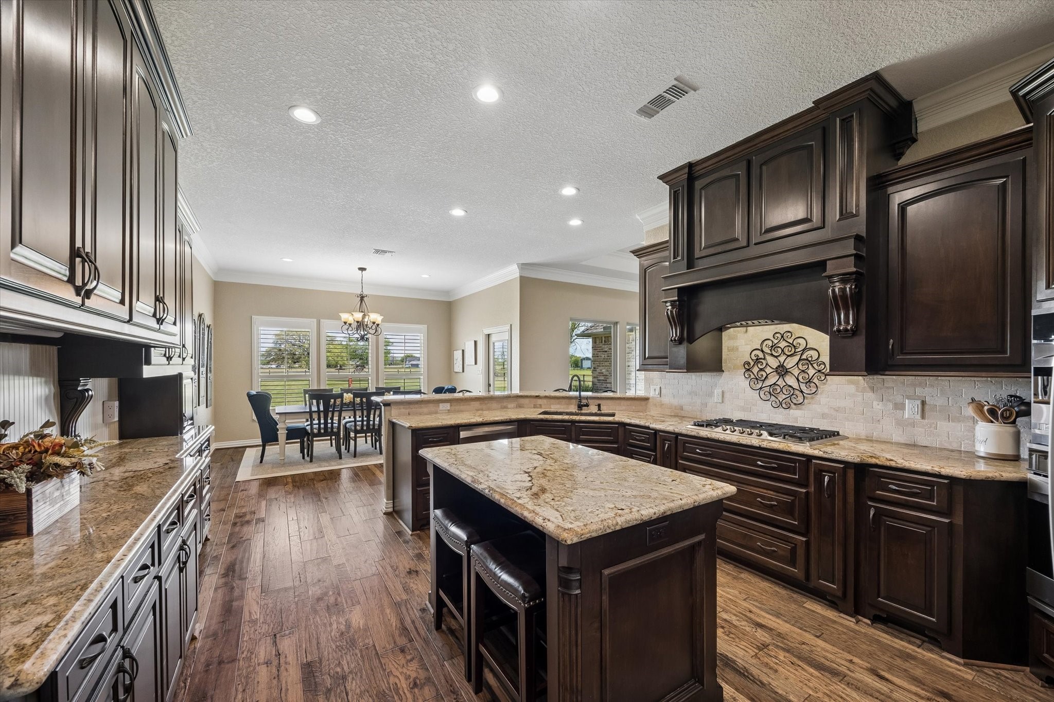 17703 Cedar Hill Drive Property Photo 16
