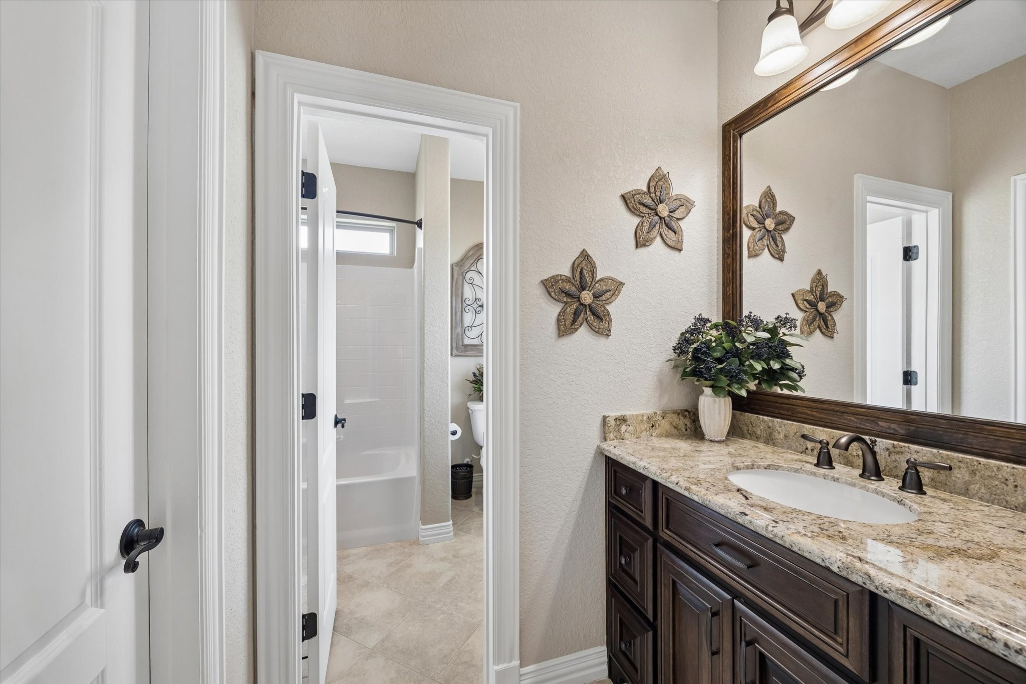 17703 Cedar Hill Drive Property Photo 26