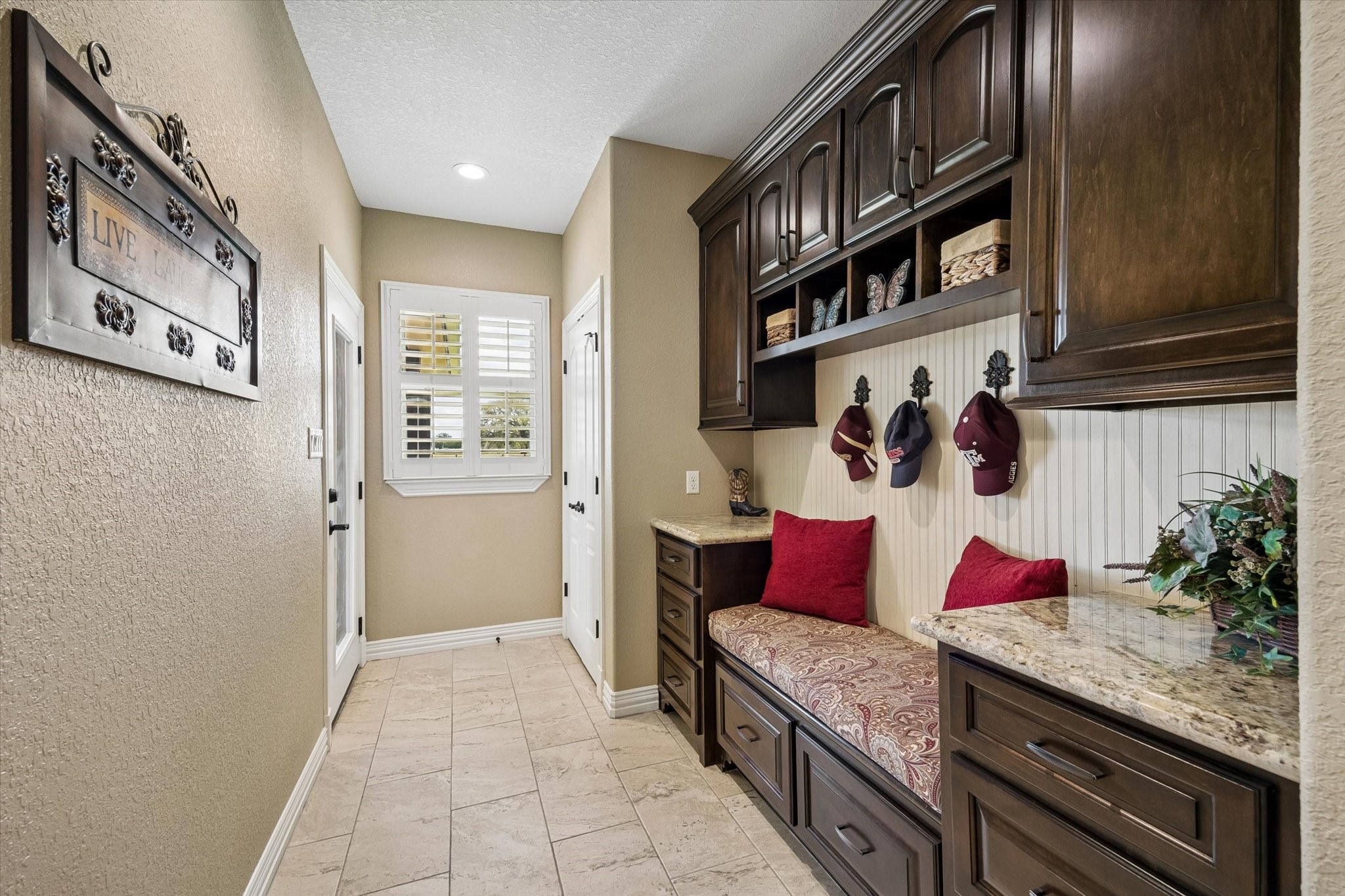 17703 Cedar Hill Drive Property Photo 35