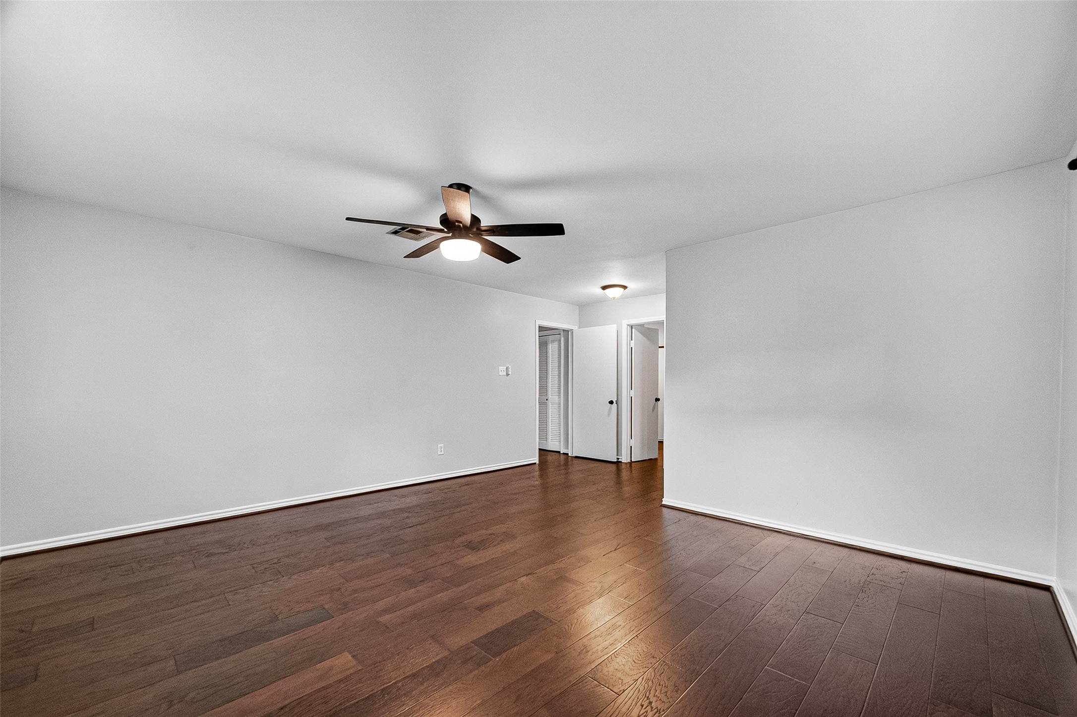 811 Thicket Lane Property Photo 19