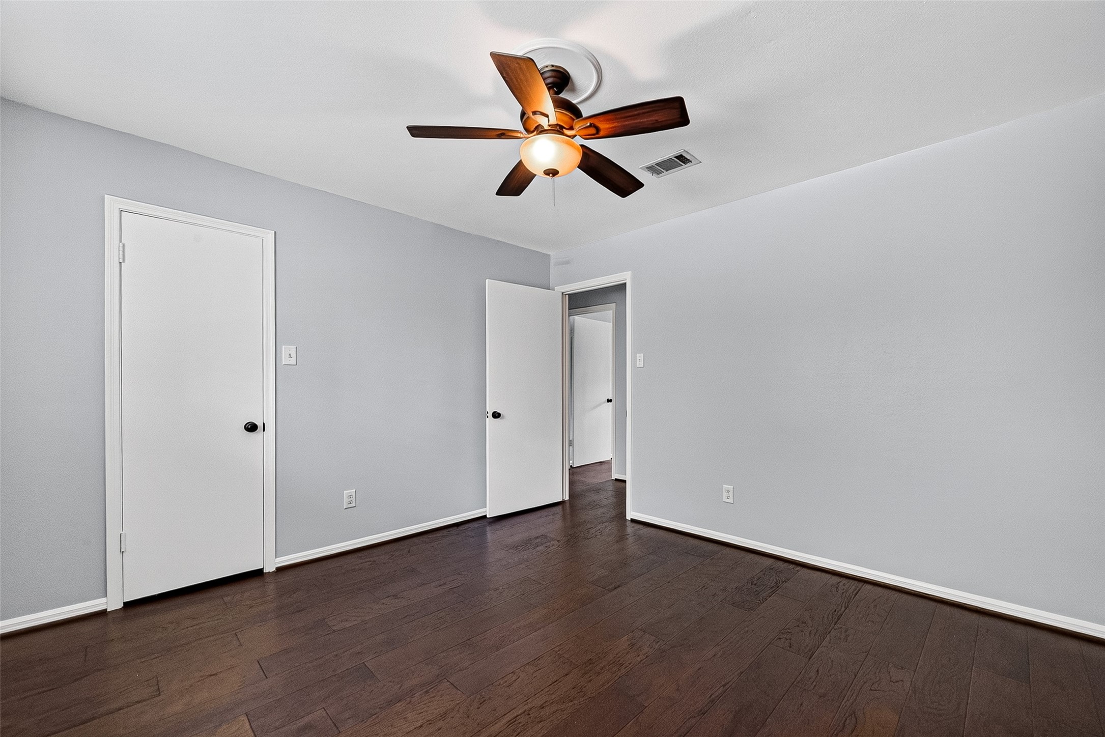 811 Thicket Lane Property Photo 27