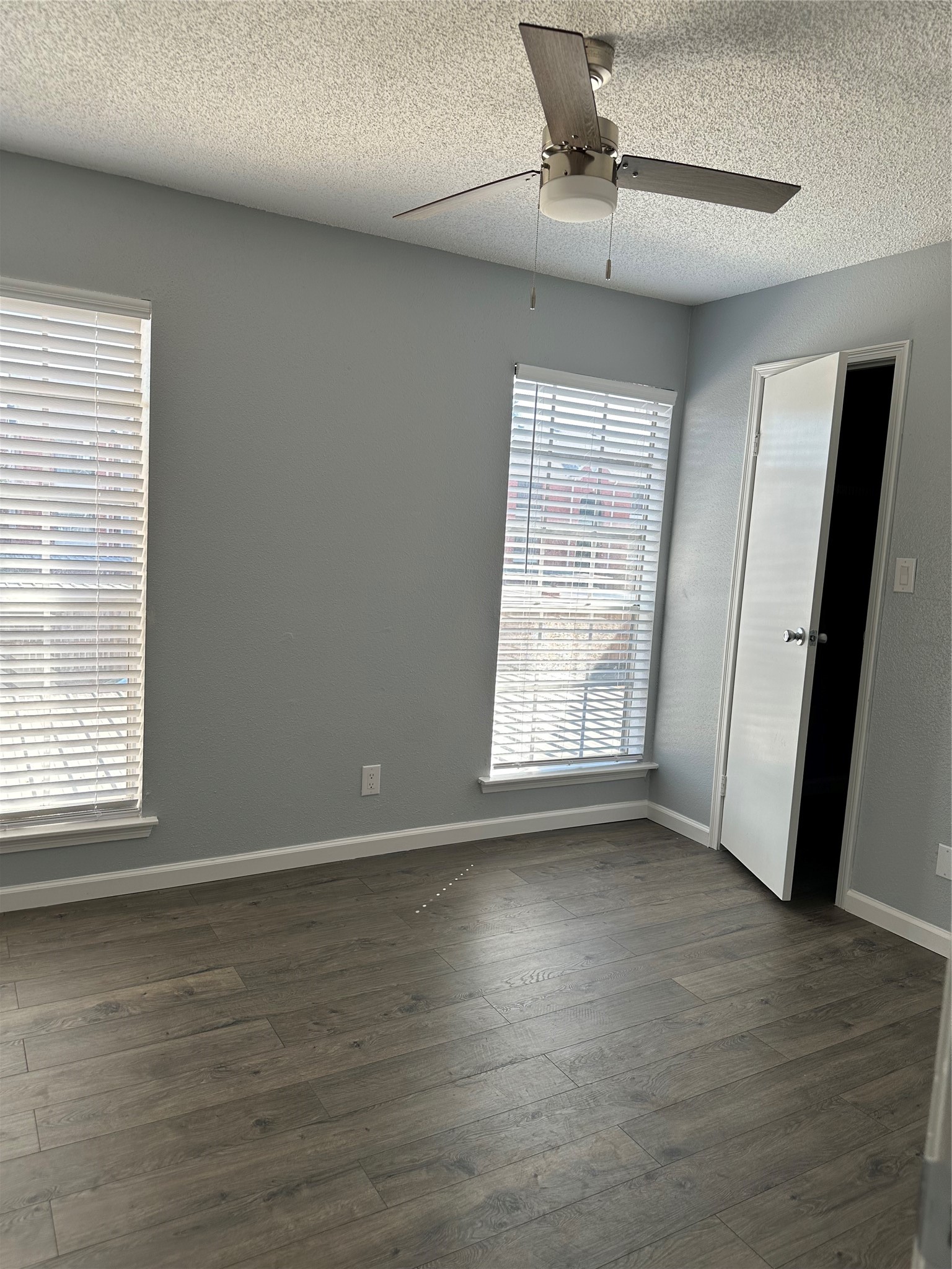 7575 Cambridge Street 2303 Property Photo 5