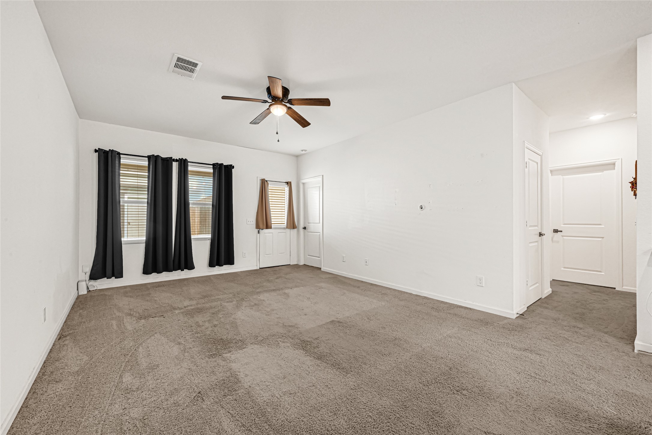 7311 Roseshine Drive Property Photo 10