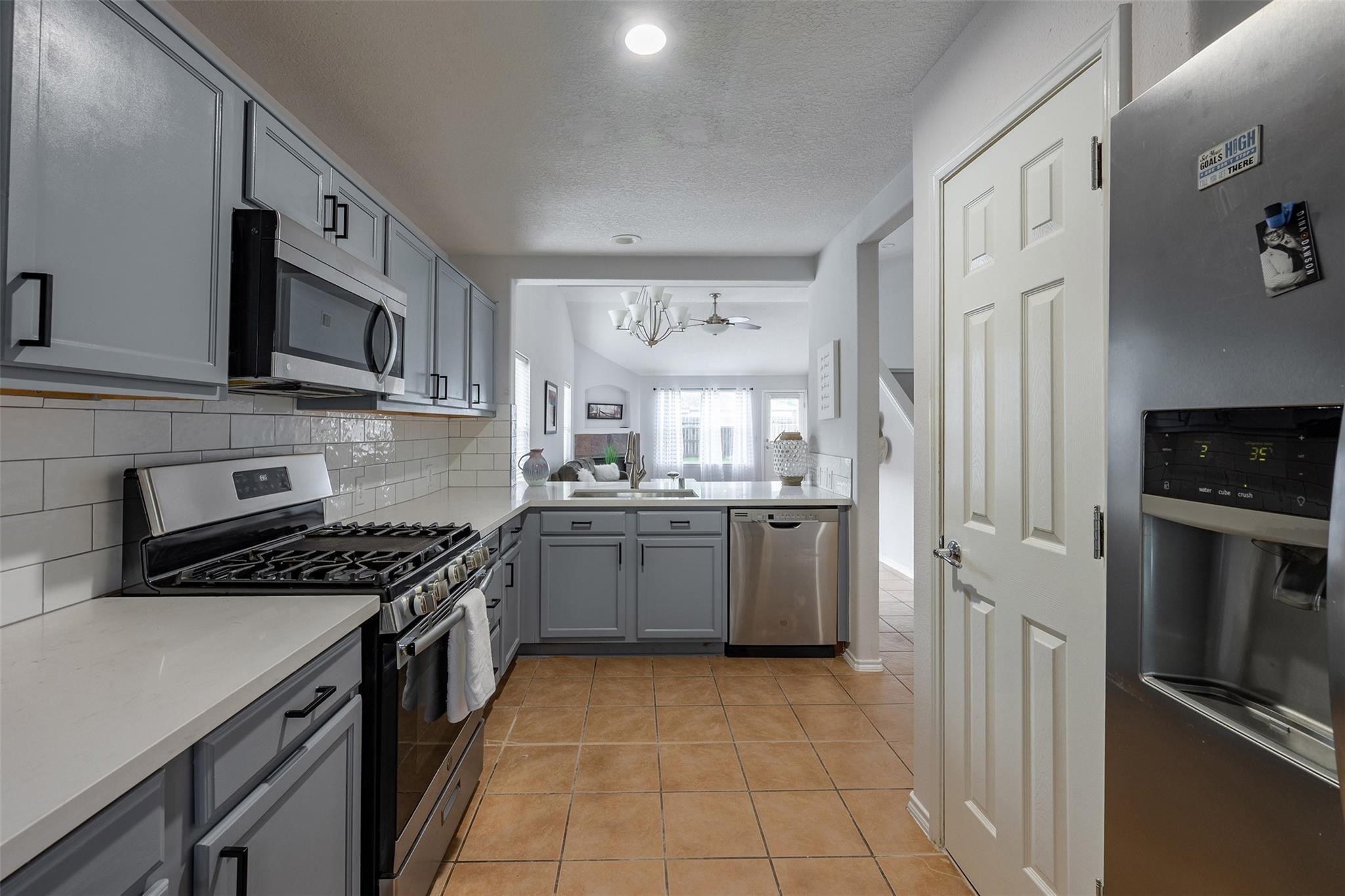20018 Larkspur Lndg Property Photo 10