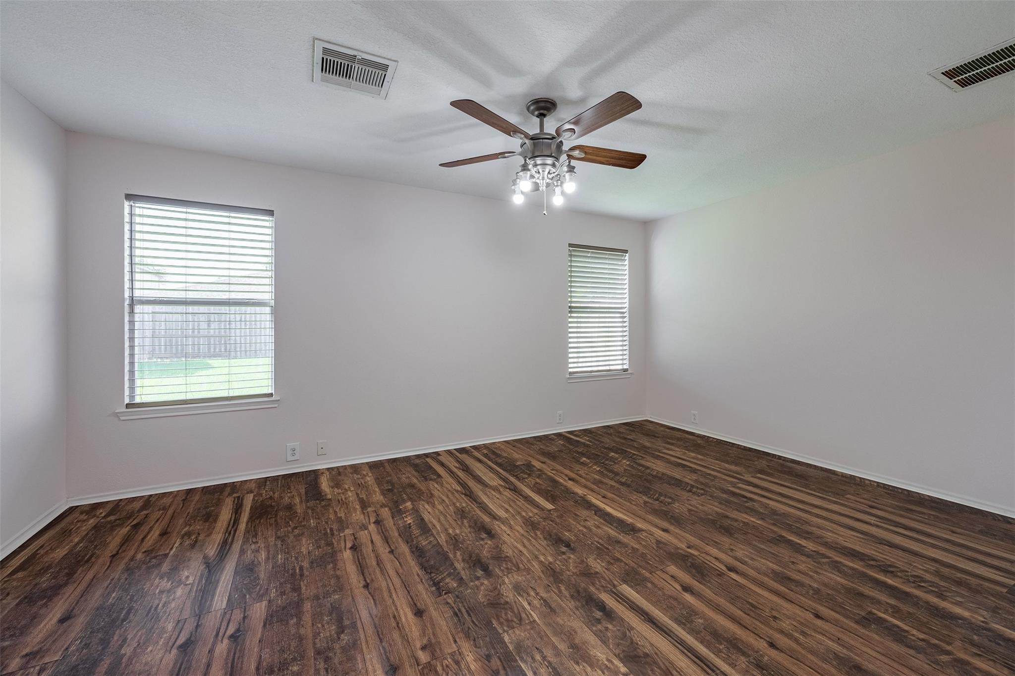 20018 Larkspur Lndg Property Photo 20