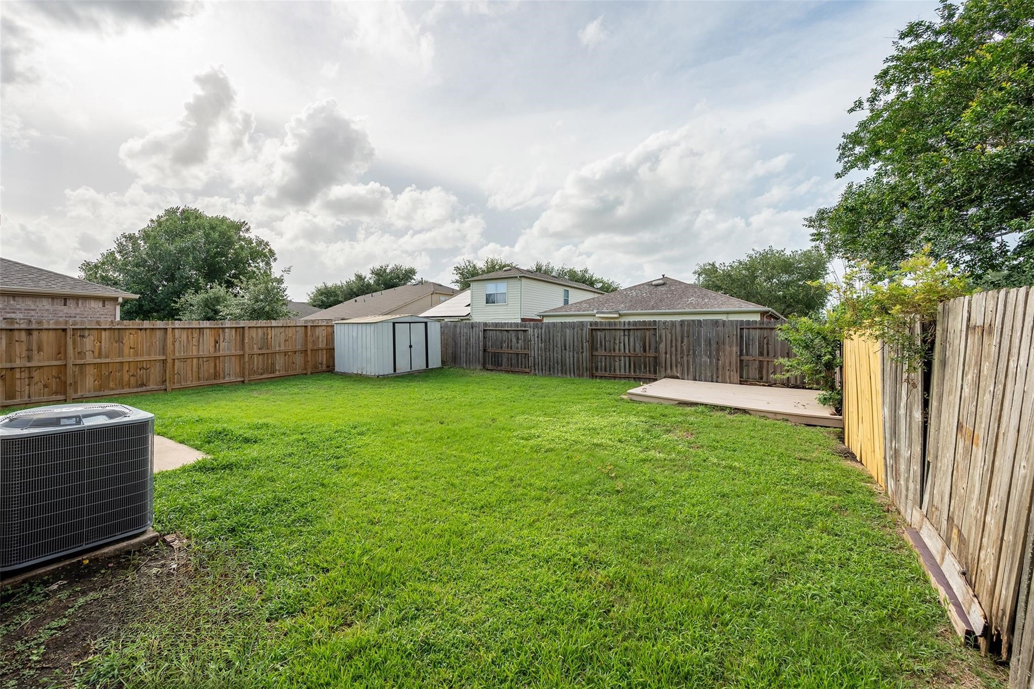 20018 Larkspur Lndg Property Photo 34