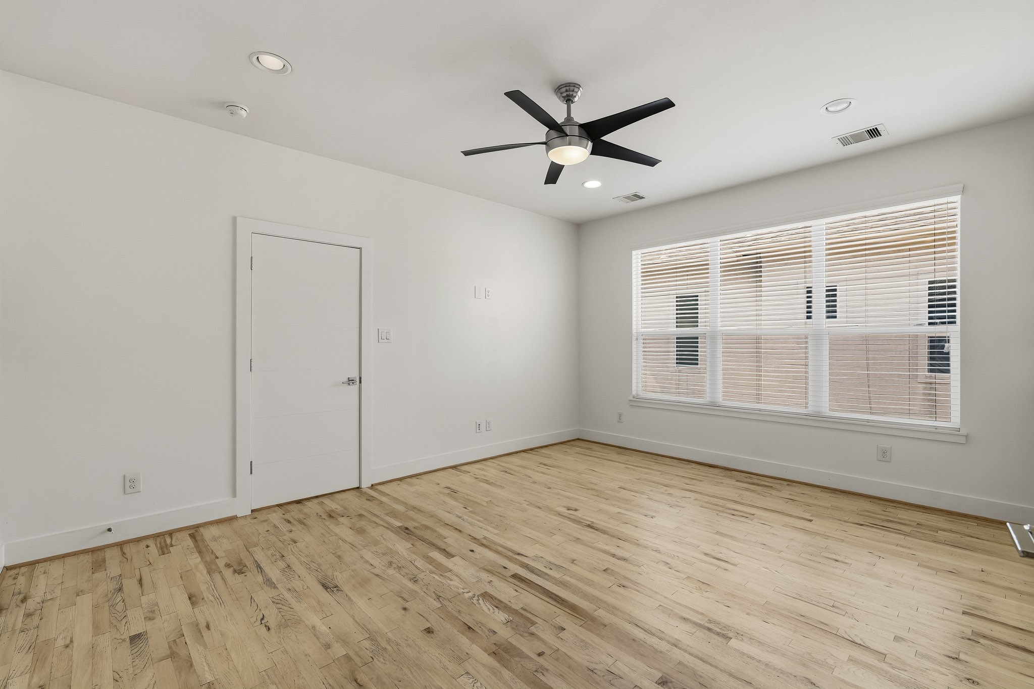 2004 Rosedale Street D Property Photo 24