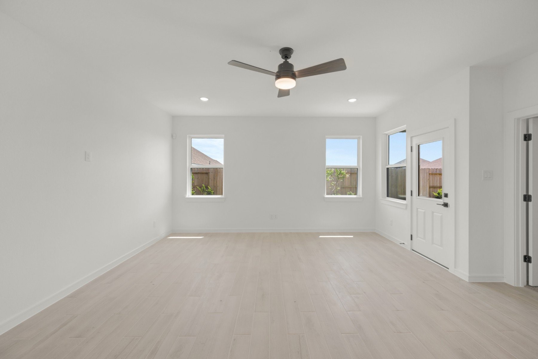 588 Day Station Drive Property Photo 12