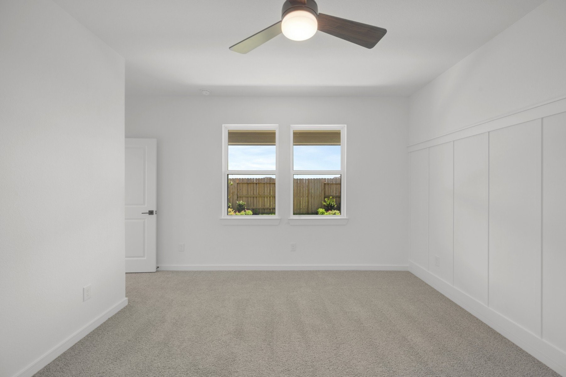 588 Day Station Drive Property Photo 14