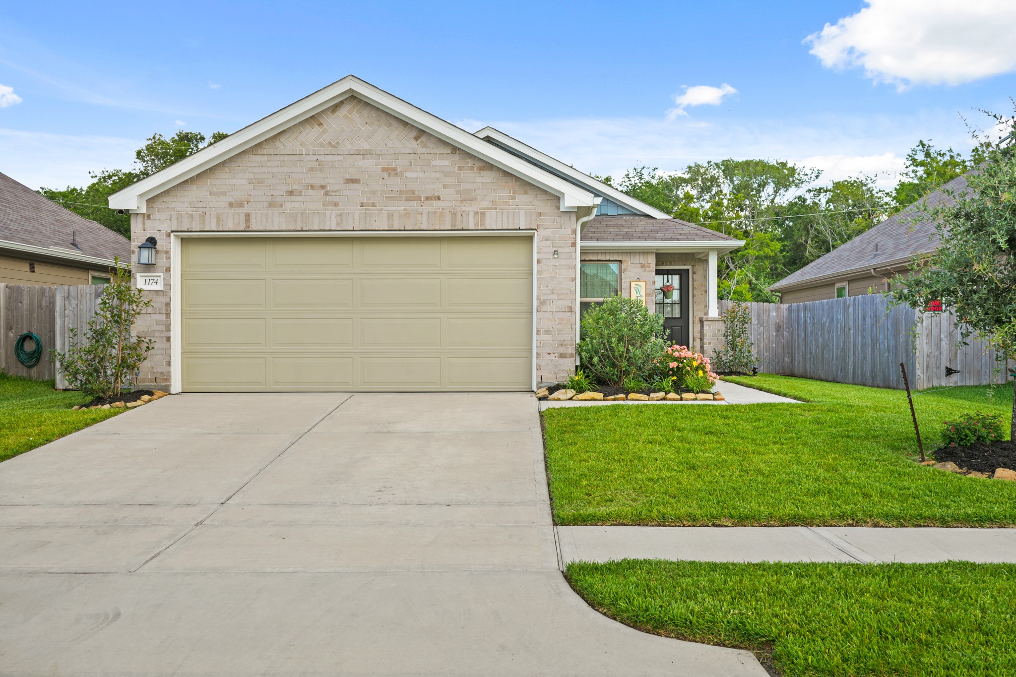 1174 Filly Creek Drive Property Photo 1