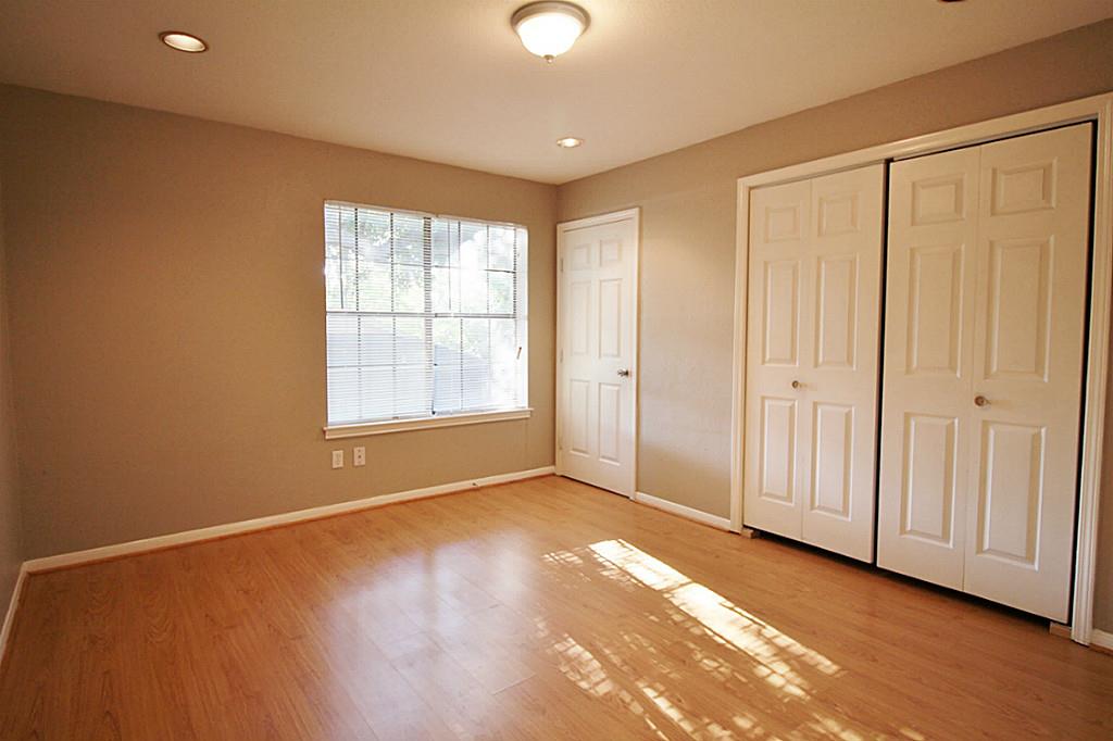 12026 Kleinmeadow Drive Property Photo 7