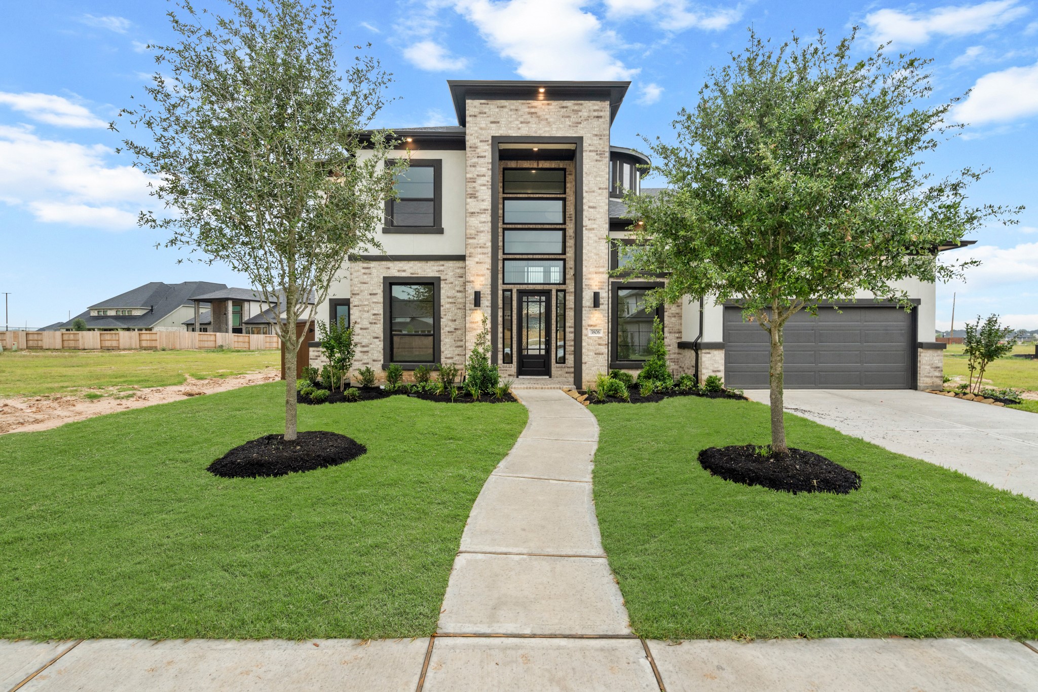 3806 Texas Redbud Property Photo 9