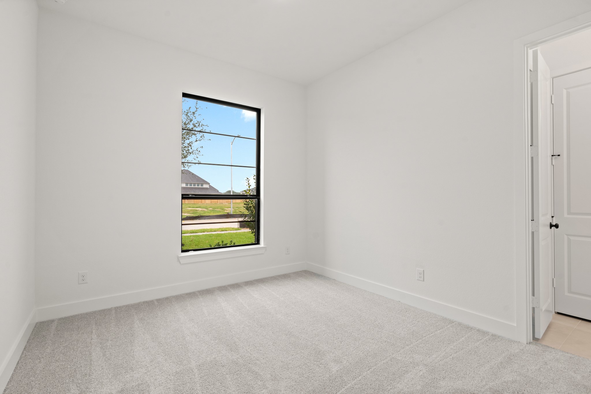3806 Texas Redbud Property Photo 13