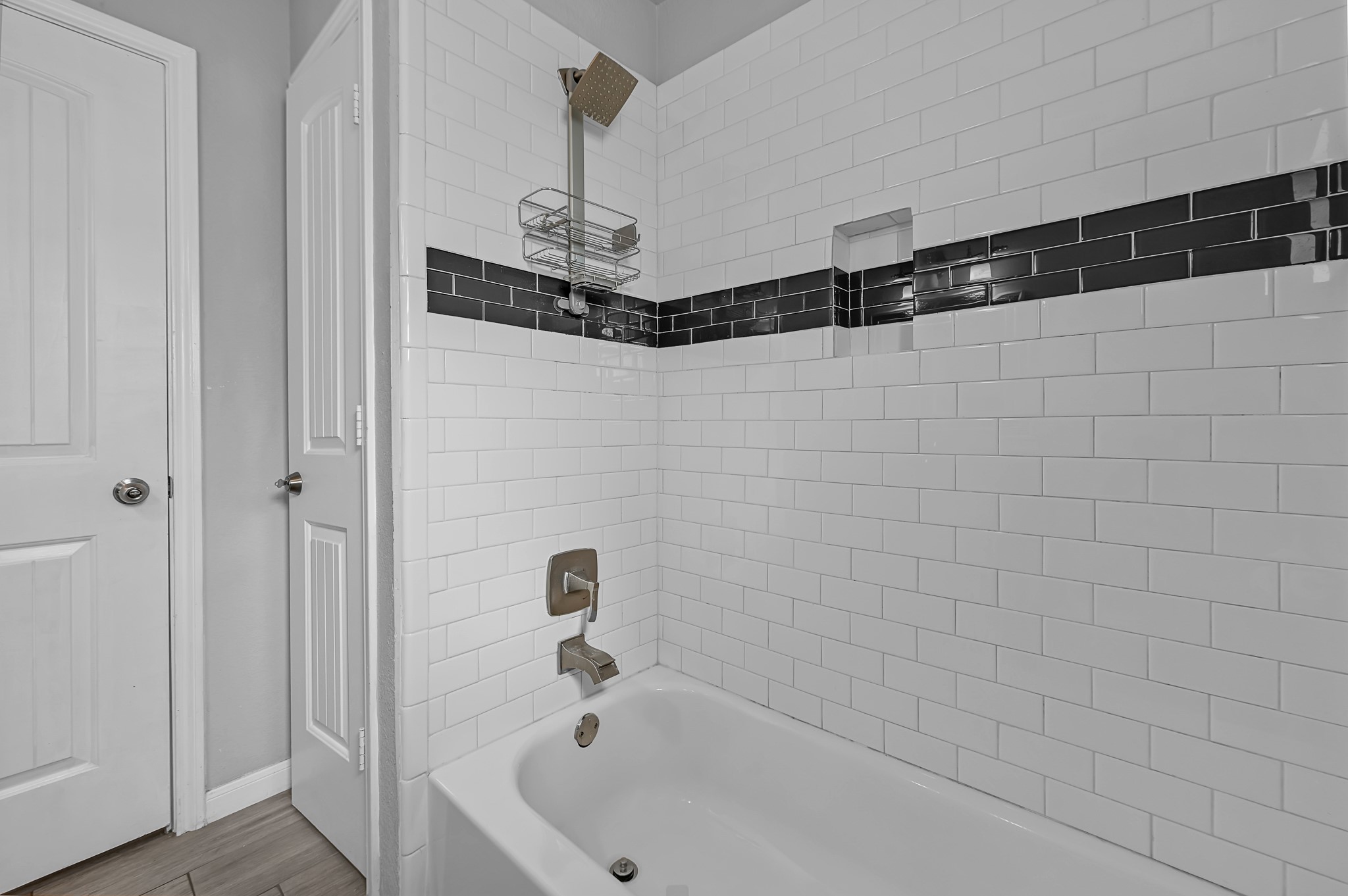 6705 Sherwood Drive Property Photo 10