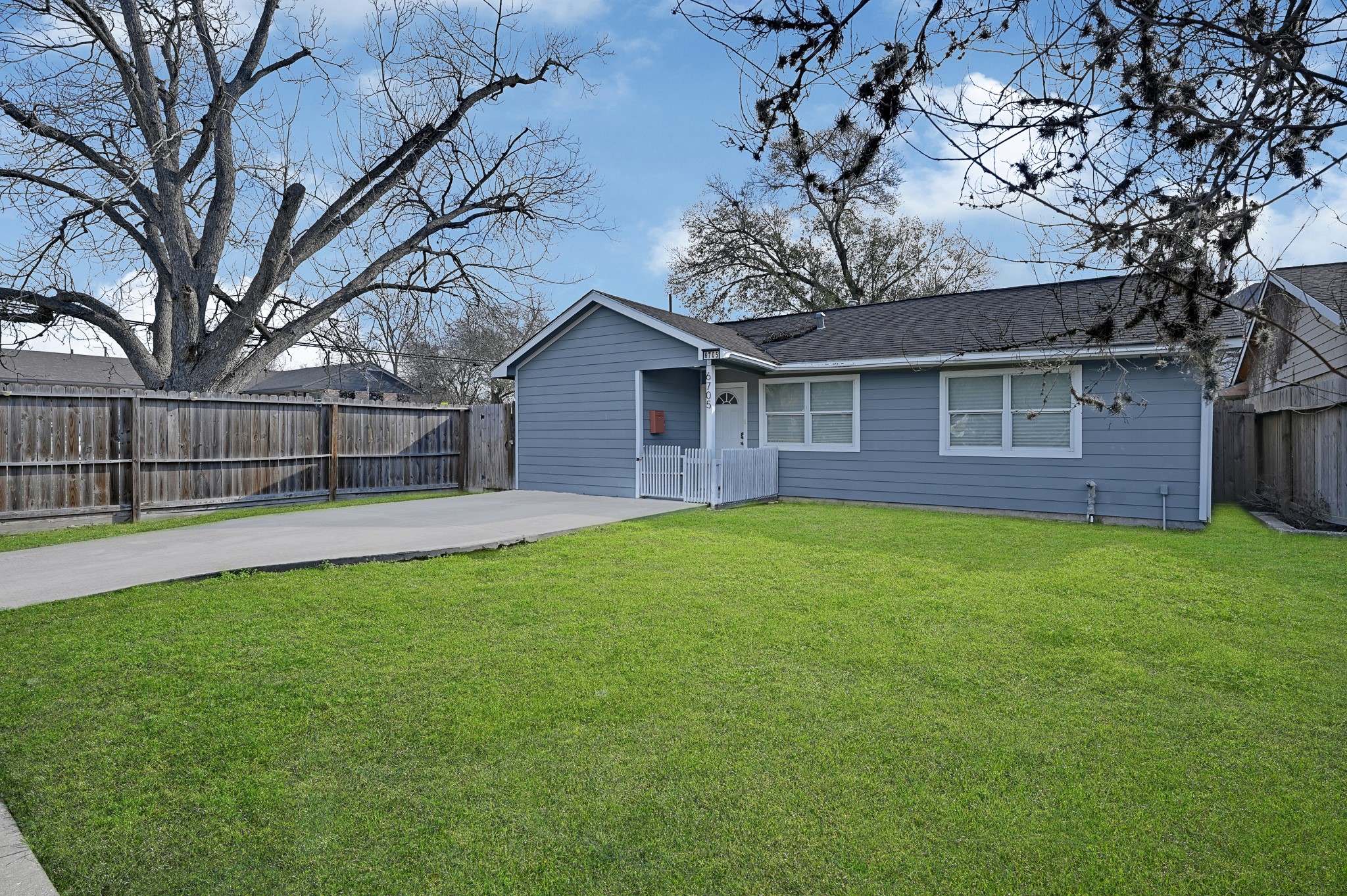 6705 Sherwood Drive Property Photo 14