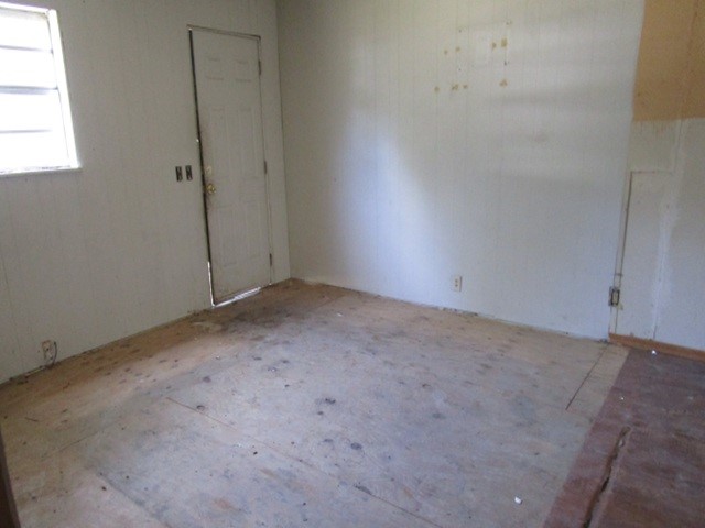 194 Ida Duncan Street Property Photo 4