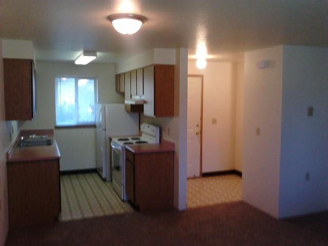 900 N Douglas Ave 50 Property Photo 9