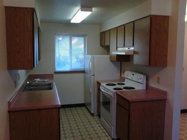 900 N Douglas Ave 50 Property Photo 10