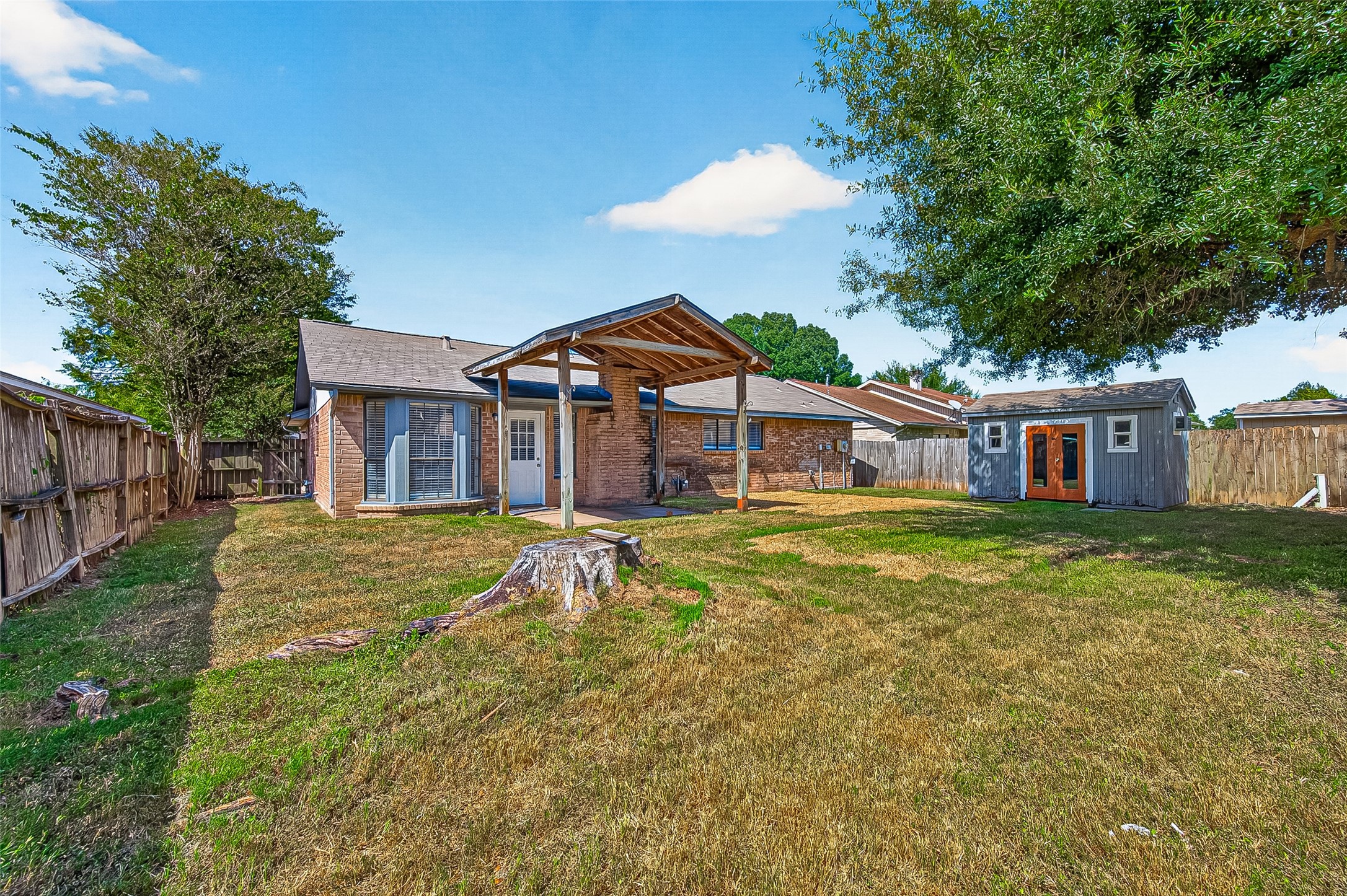 18735 Glen Briar Lane Property Photo 38