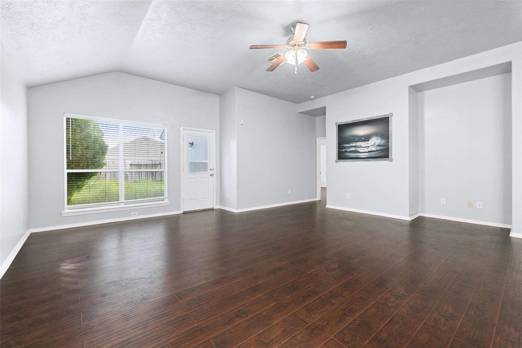 17014 Morning Dusk Drive Property Photo 4