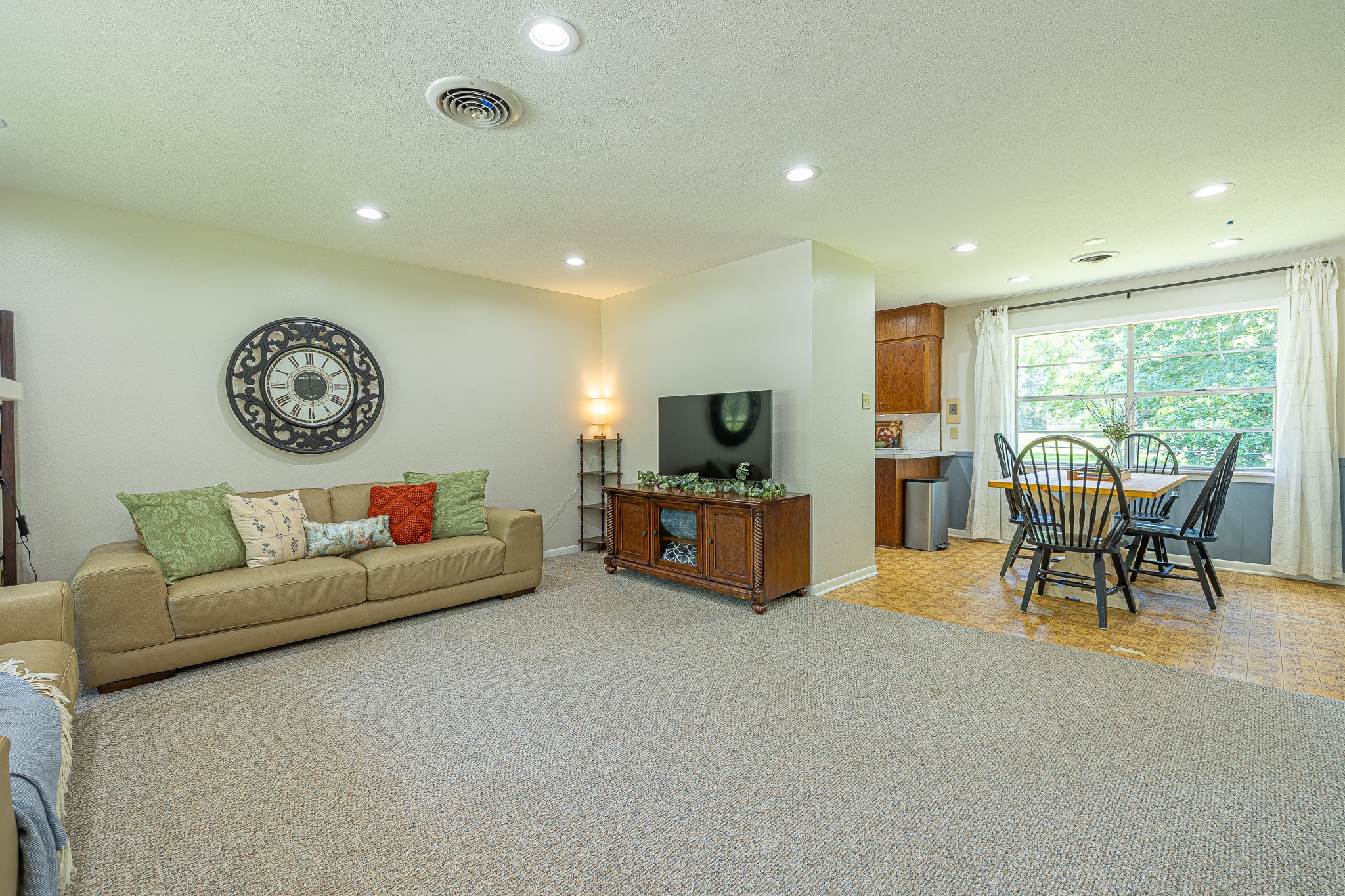 1009 Fish Hatchery Road Property Photo 5