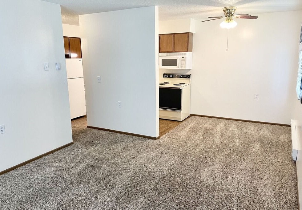 1012 Parkway Drive Property Photo 6