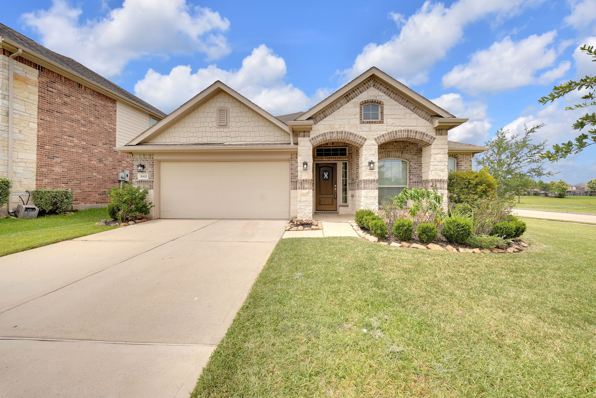 5002 Naples Grove Lane Property Photo 1