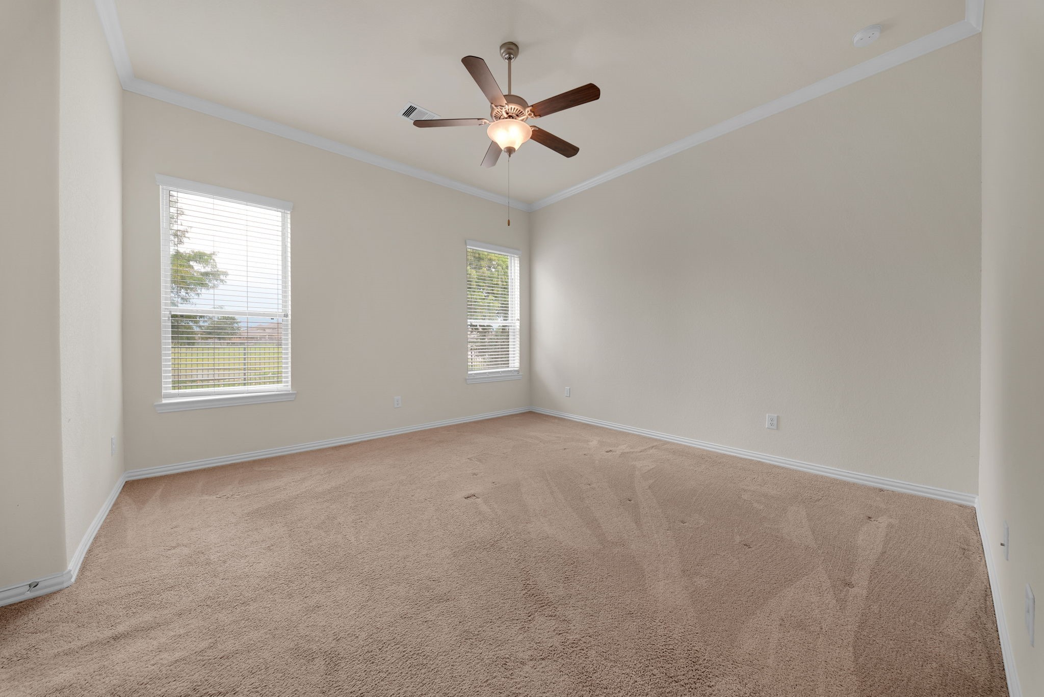 5002 Naples Grove Lane Property Photo 6
