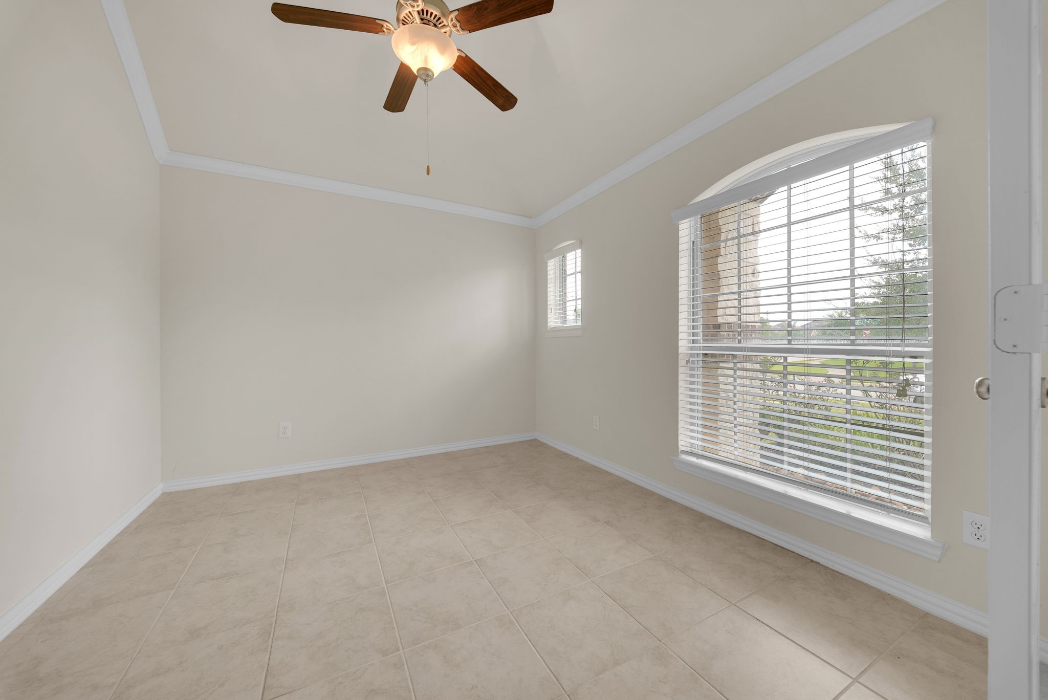 5002 Naples Grove Lane Property Photo 7